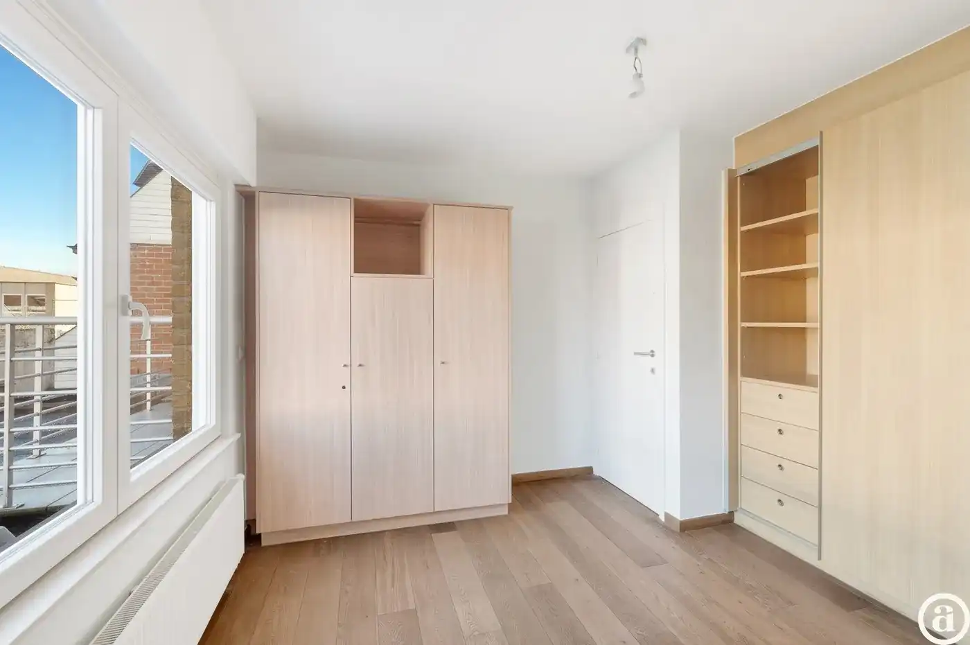 Charmante woning te koop centraal gelegen in Oud-Knokke vlakbij het centrum. foto 14