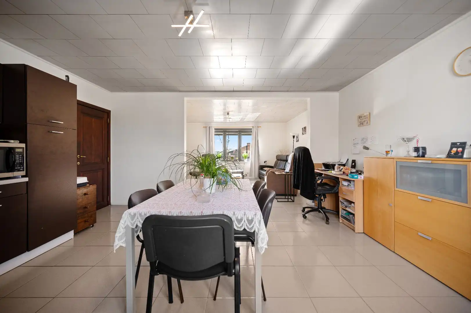 Instapklaar appartement + ruime casco woonst met tuinzicht foto 8