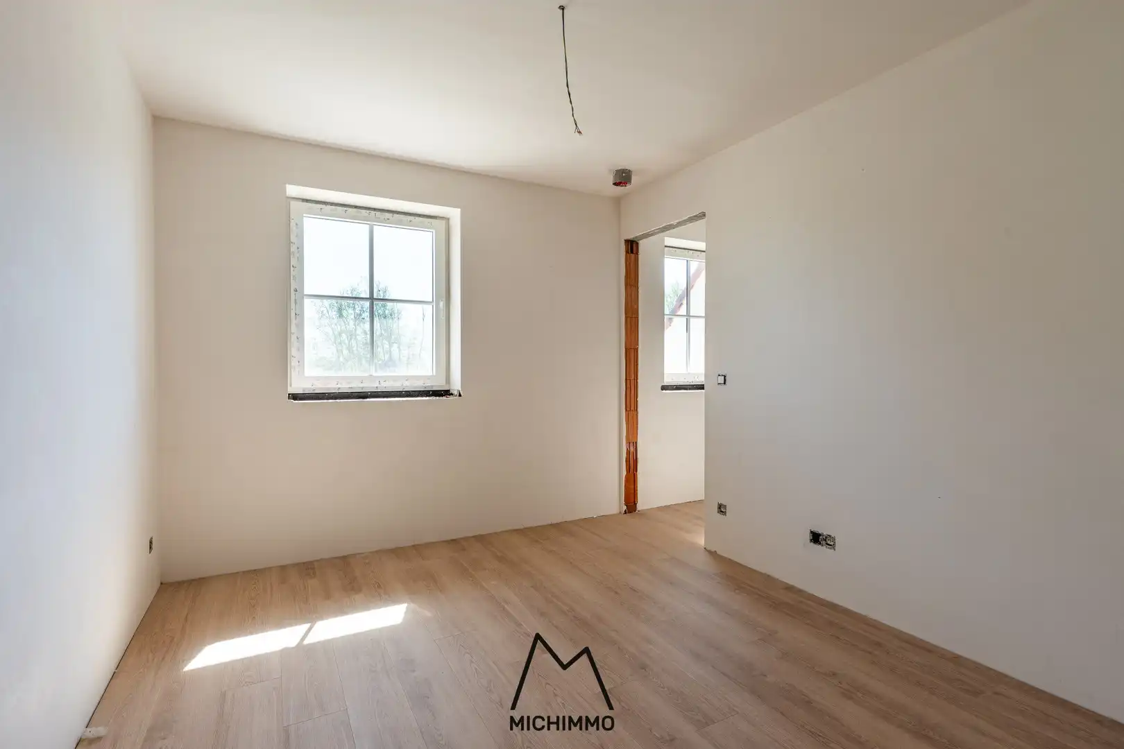Fantastische nieuwbouwwoning met vier slaapkamers op hele leuke locatie. foto 23