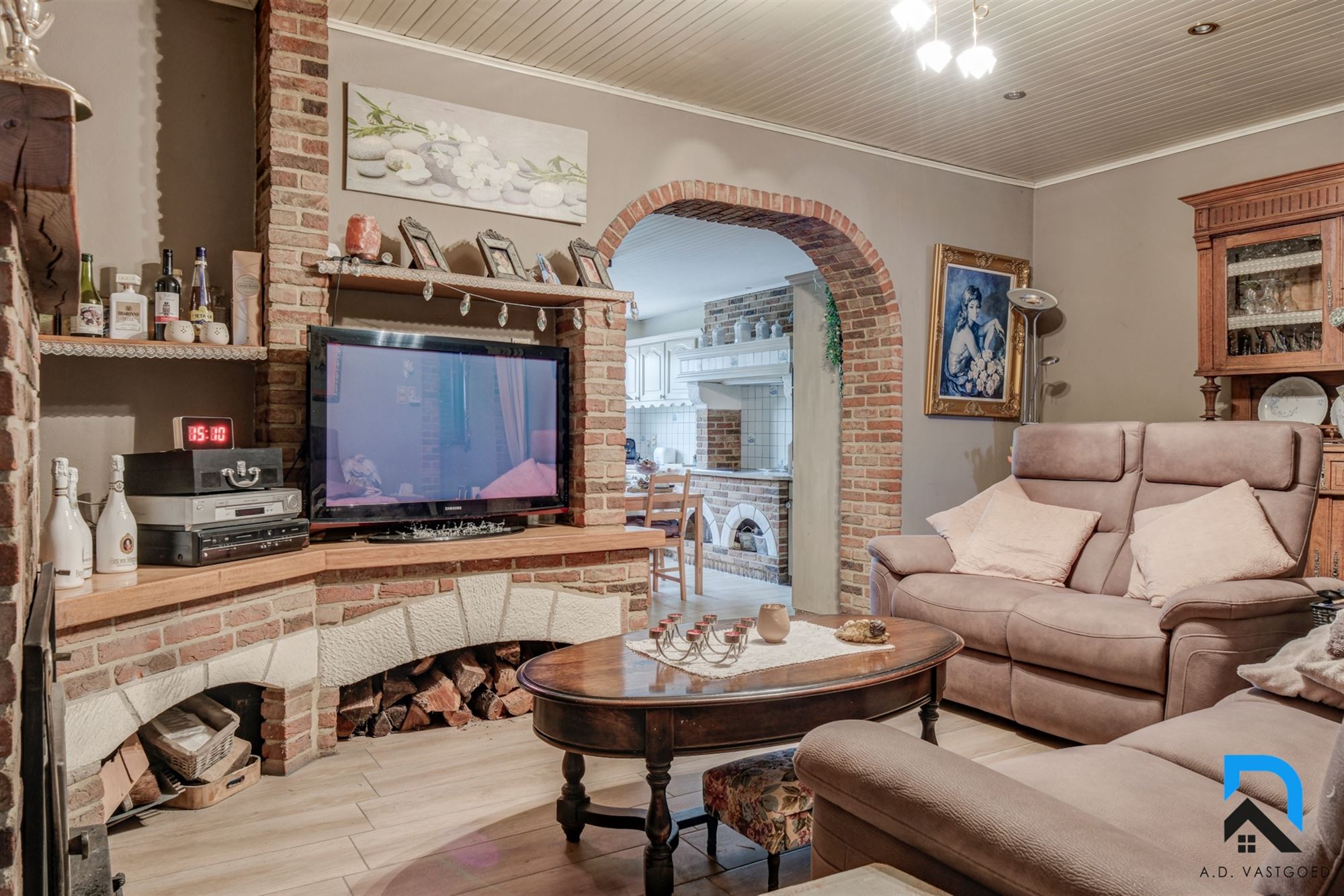 Ruime woning op absolute toplocatie foto 5