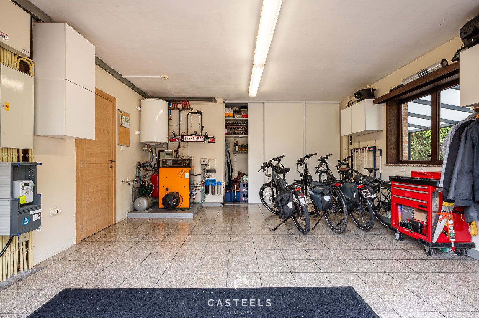 Ruime, instapklare gezinswoning met prachtige tuin te koop foto 15