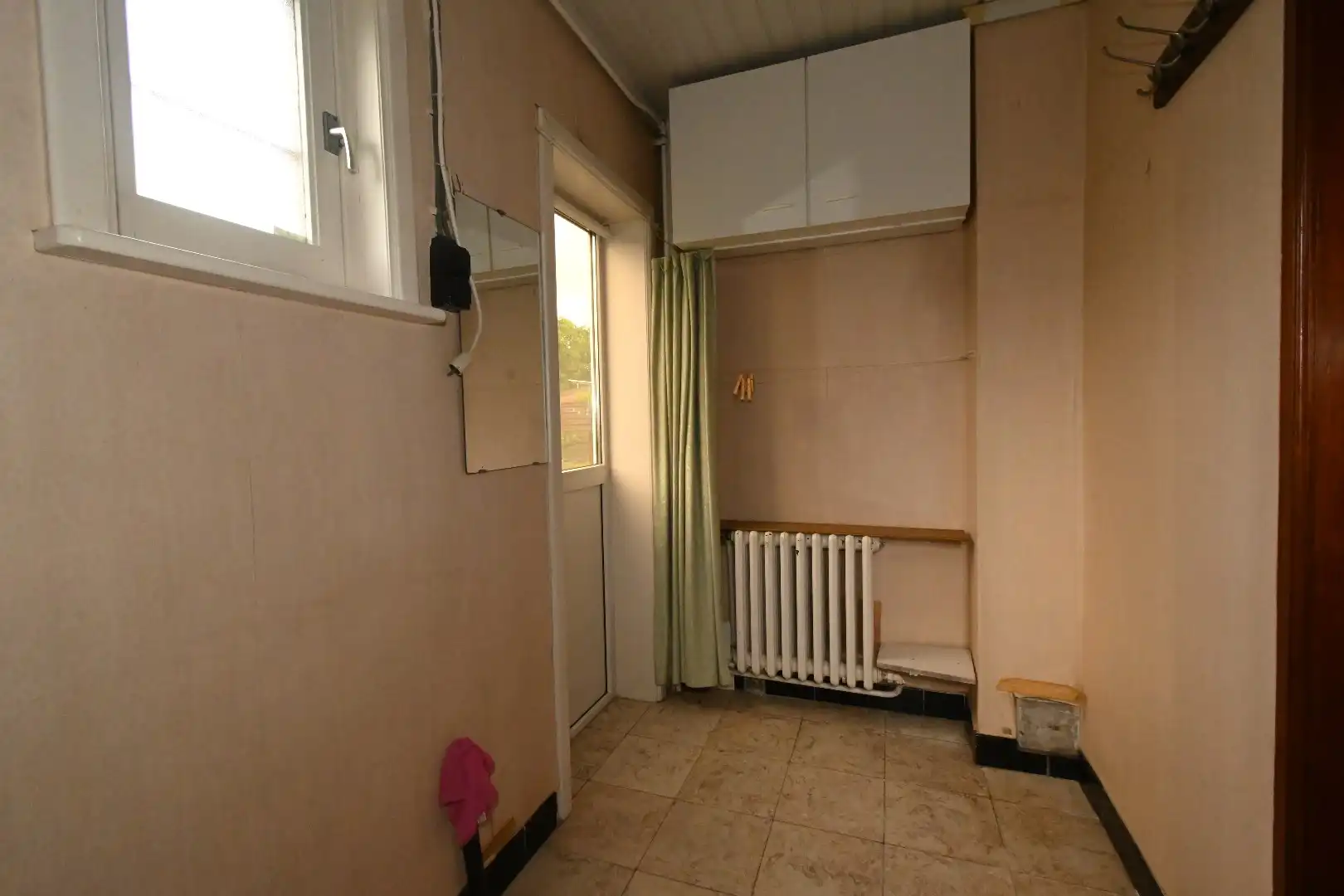 Alleenstaande woning met garage en tuin  foto 14