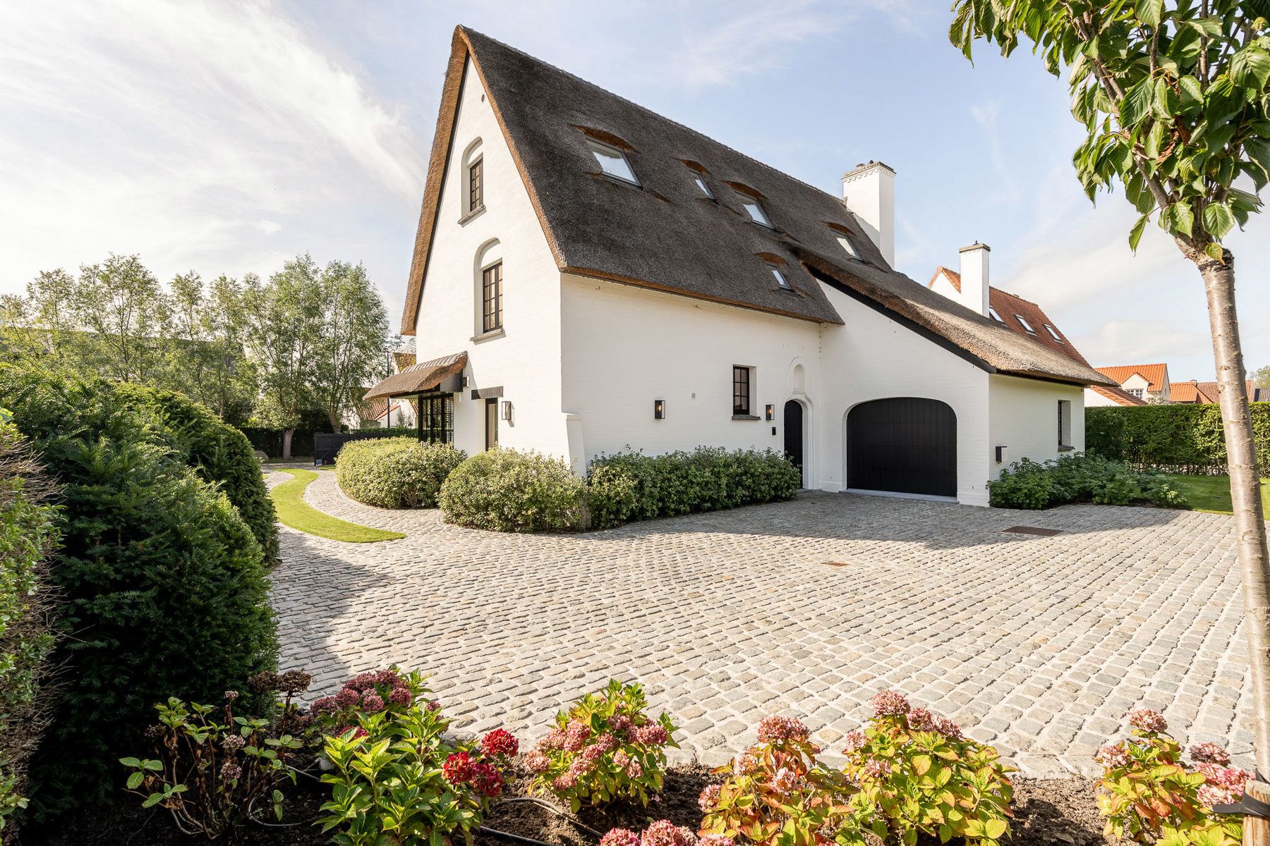 Ruime, volledig gerenoveerde villa aan de rand van het Zoute foto 39