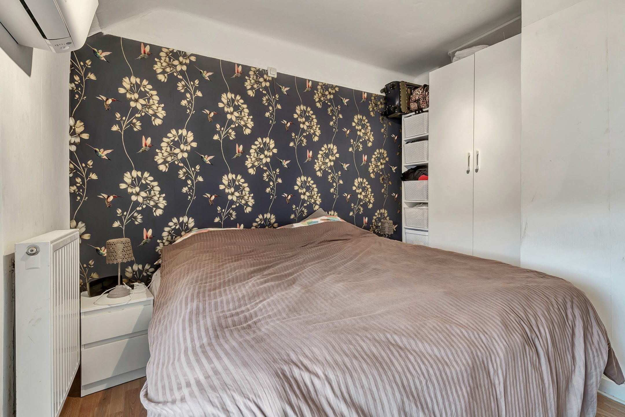 Instapklare gesloten woning met achteruitweg en garage  foto 12