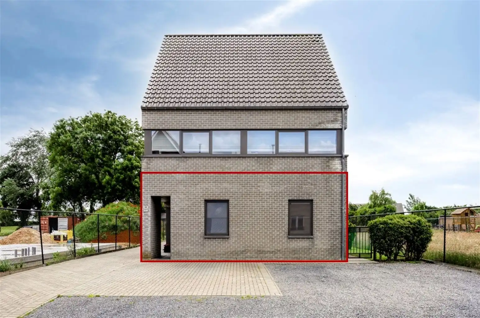 Instapklaar gelijkvloers appartement met 2 slaapkamers, ruime tuin en parkeergelegenheid op een rustige toplocatie in Opitter.  foto 22