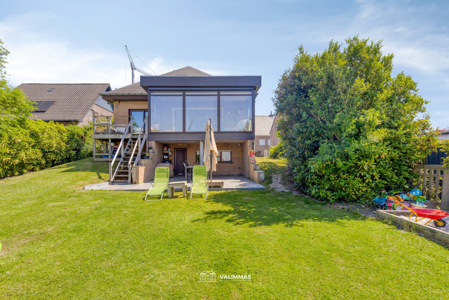 Ruime & energiezuinige villa met 5 kamers, bureel, garage... foto 4