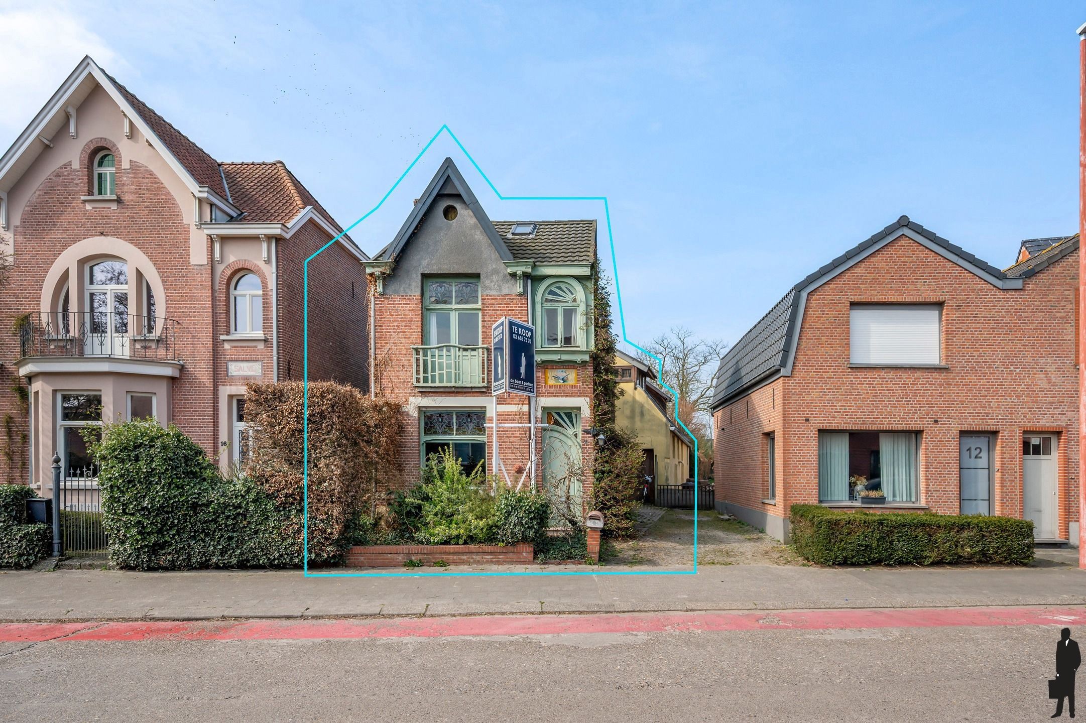 Hoofdfoto van de publicatie: Volledig te renoveren charmante woning in Wildert!