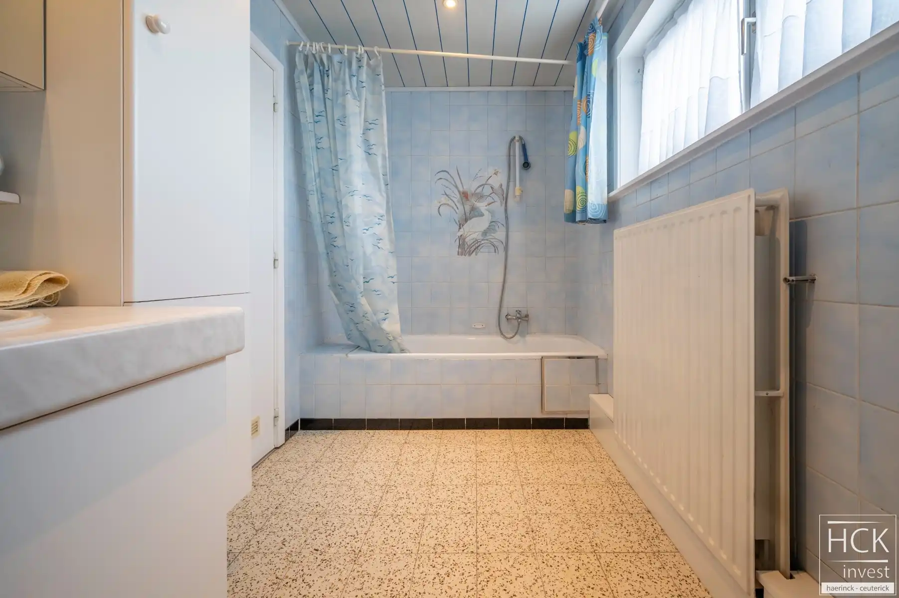 KRUISHOUTEM - Ruime halfopen woning met 4 SLPK, op een aantrekkelijk perceel van 402 m²! foto 24