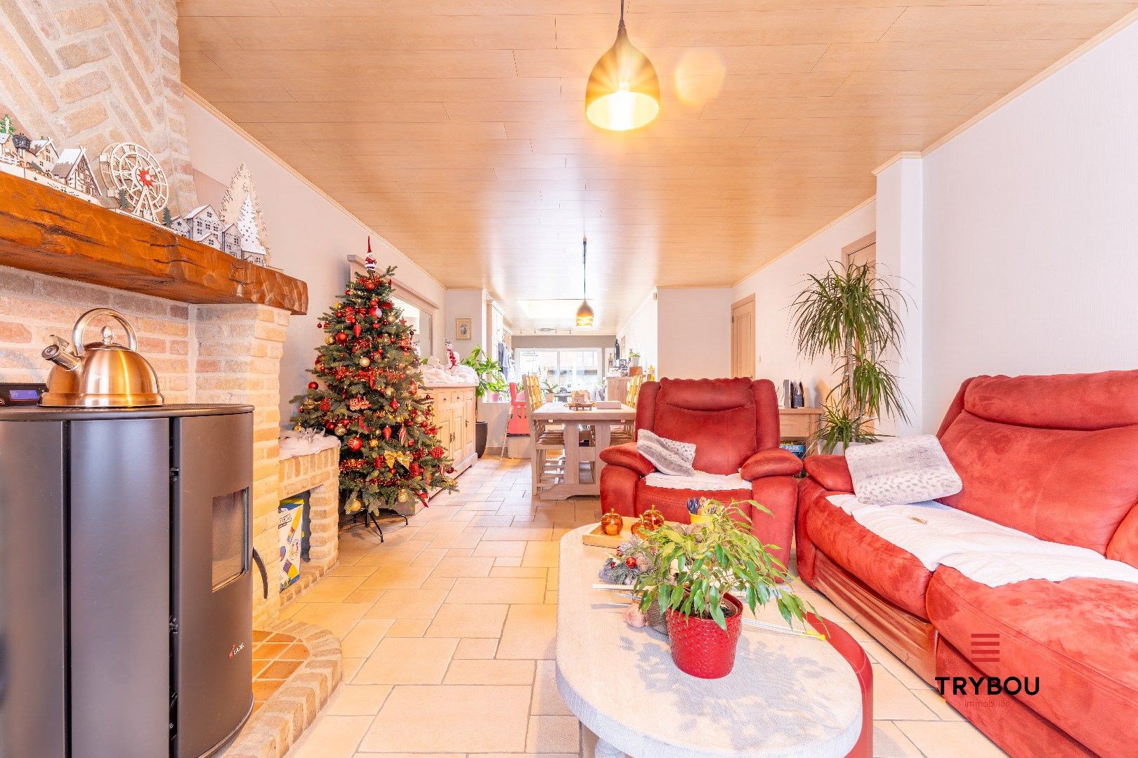 Gezinswoning met tuin, garage én uitweg in hartje Ieper foto 4