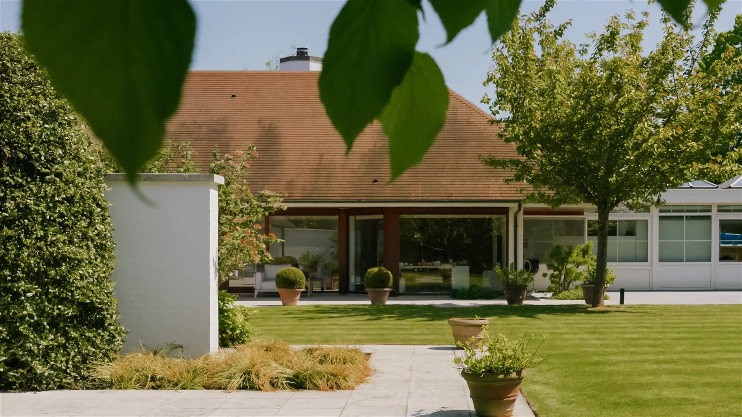 Indrukwekkend Vastgoed op 3.667 m² met dubbele garage foto 6