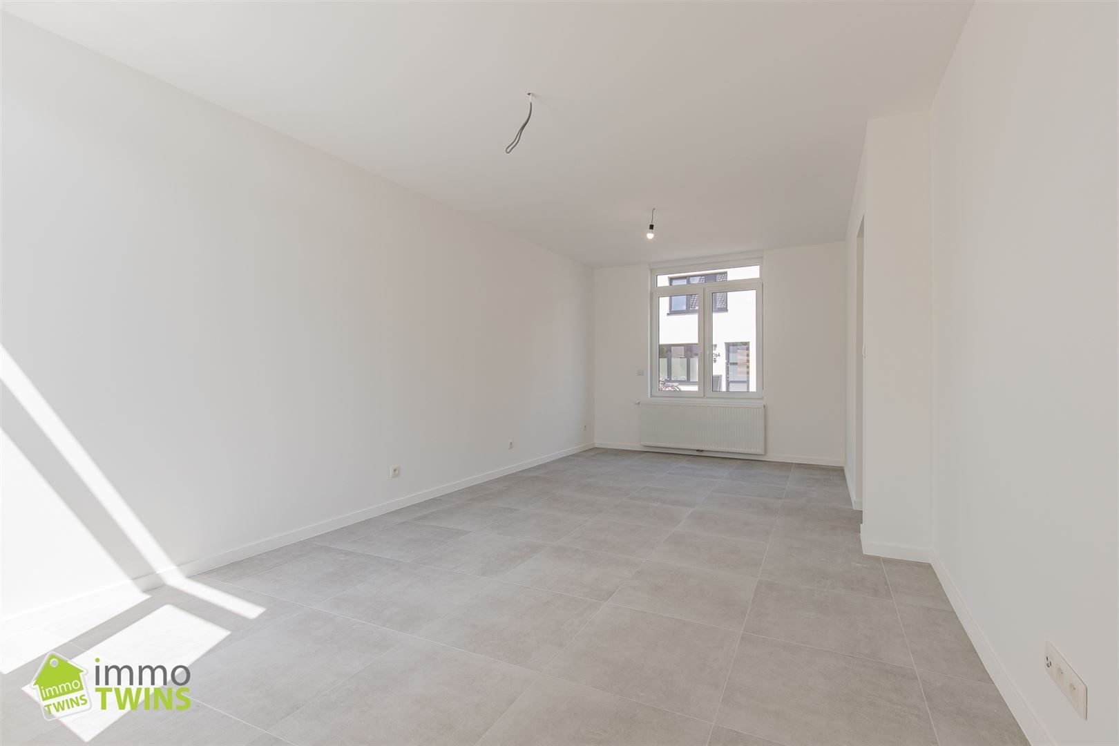 Volledig gerenoveerde woning te Hamme foto 2