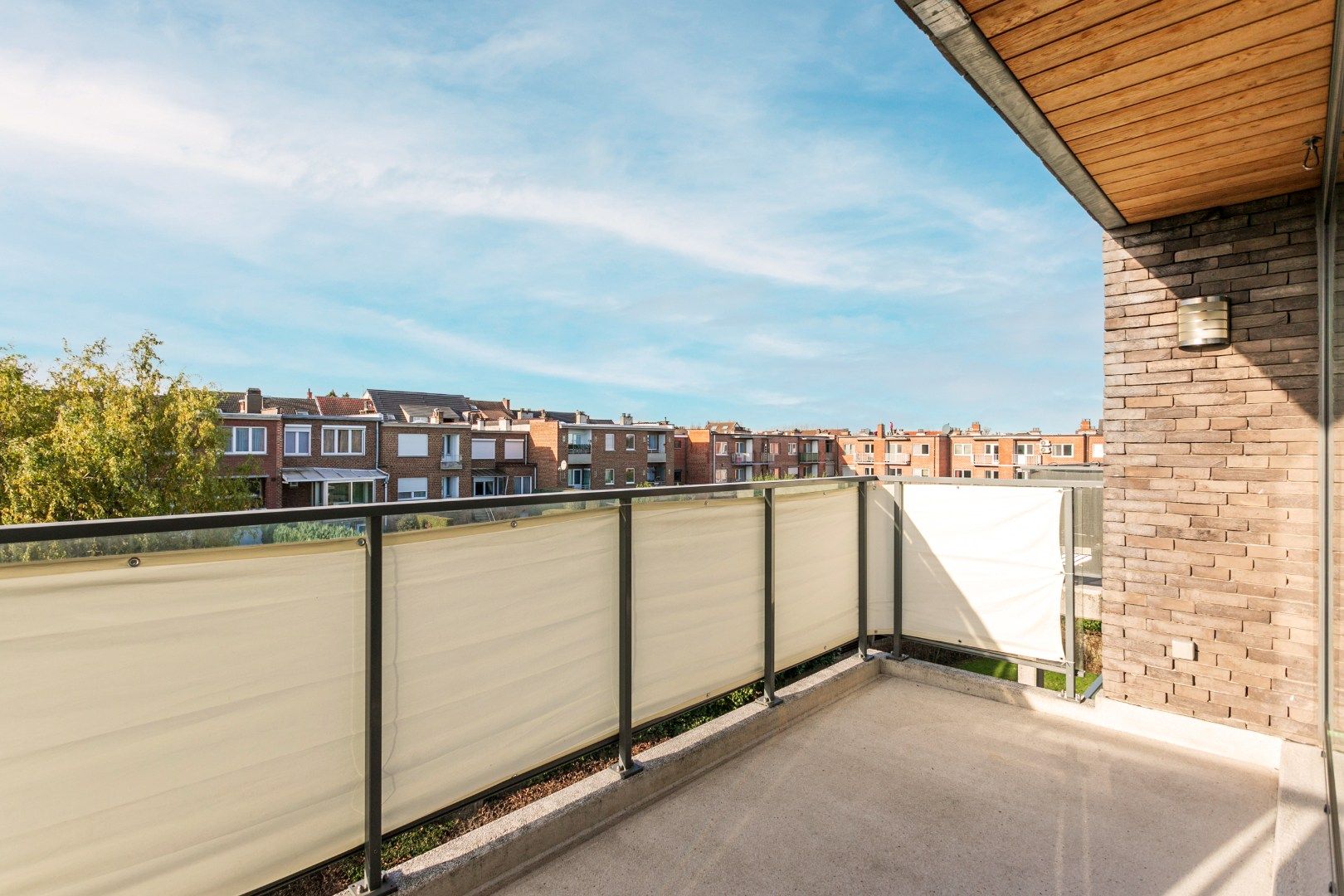 Energiezuinig app te huur, met 2 slpks, terras, autostaanplaats en kelder foto 9