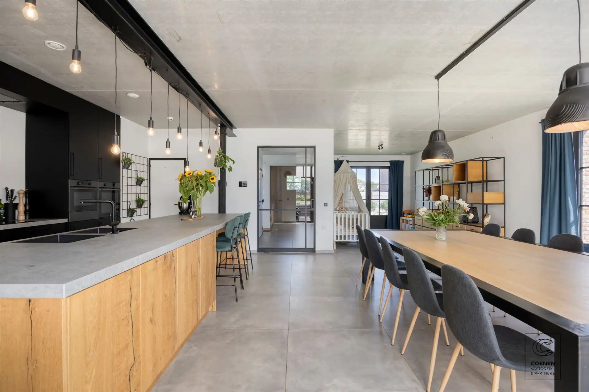 Exclusieve villa van 339 m² op prachtig perceel te Malle! foto 5