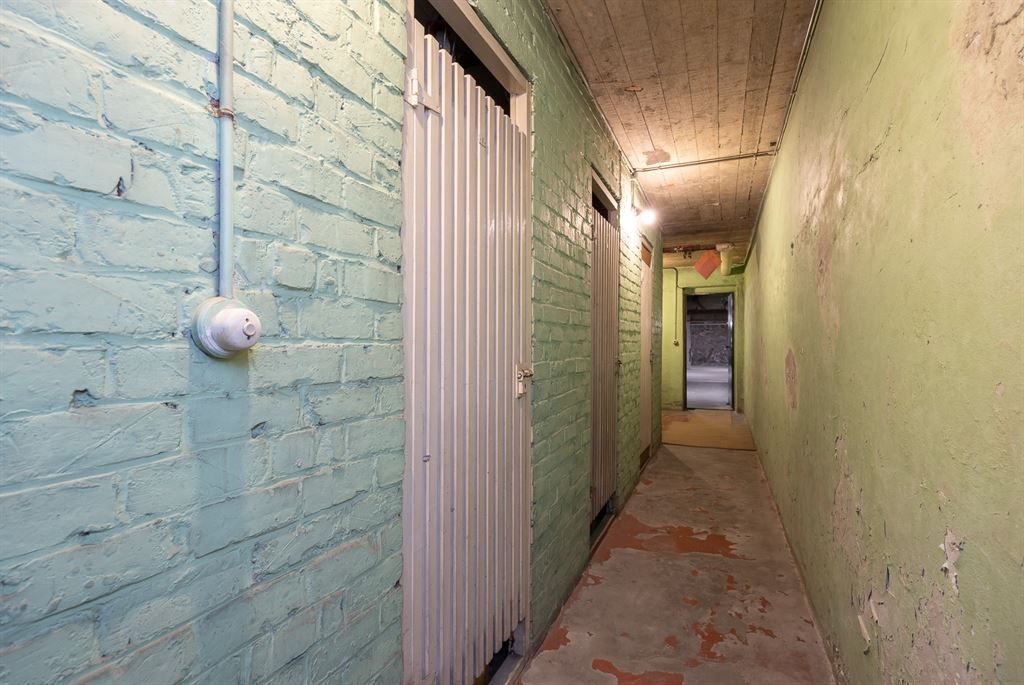 Te renoveren appartement met autostaanplaats foto 20