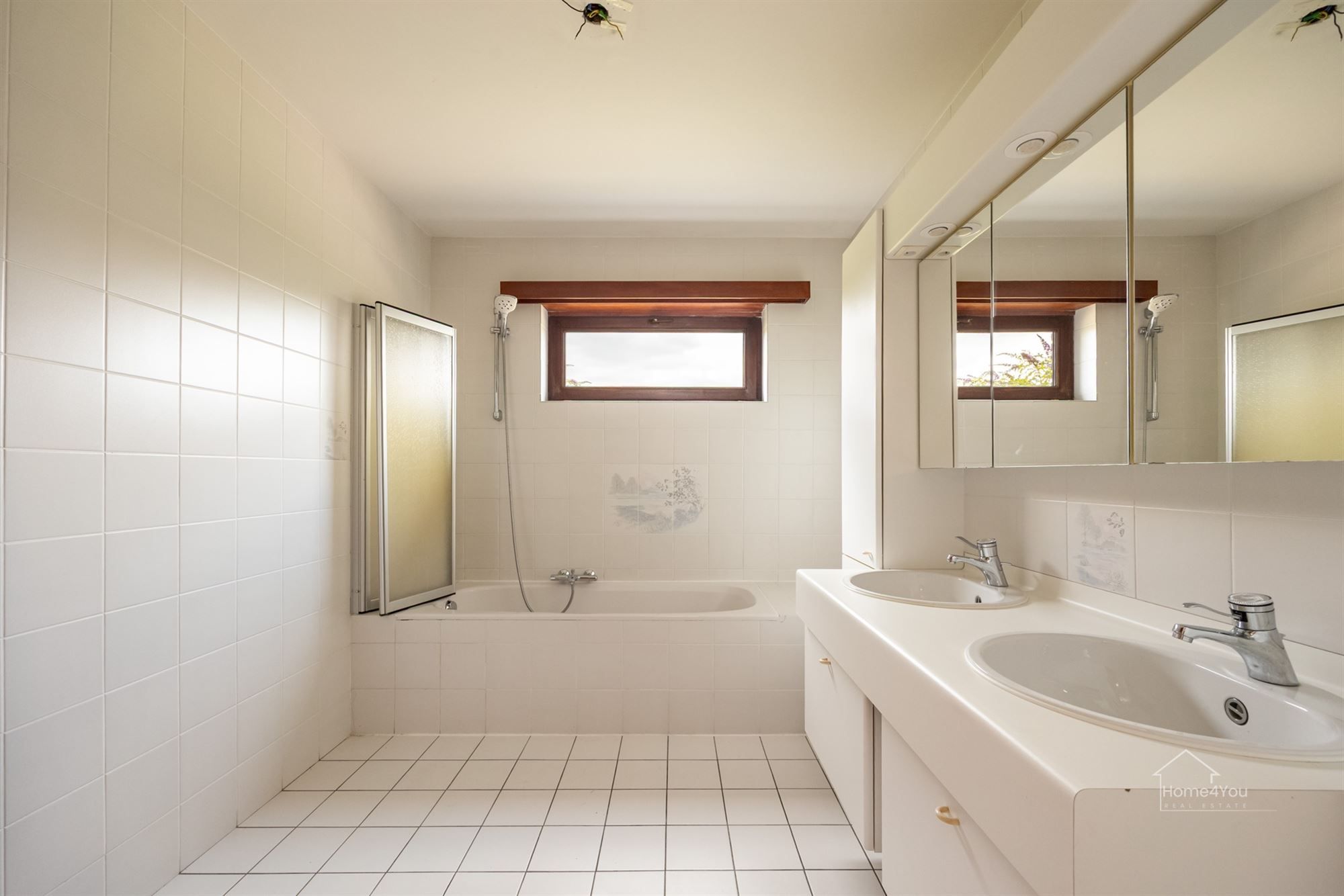 Te renoveren villa op 2002m² op toplocatie in Schilde. foto 6