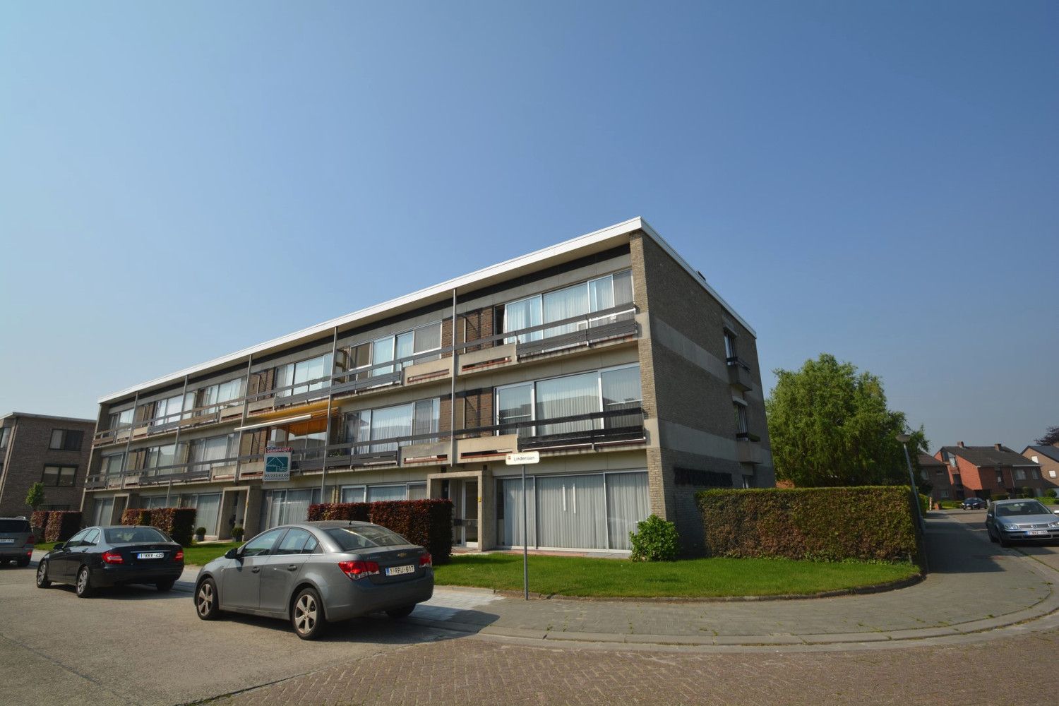 APPARTEMENT MET 3 SLK! foto {{pictureIndex}}