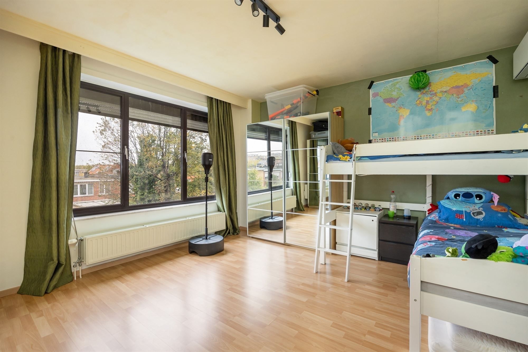 Instapklare bel-étagewoning met polyvalente ruimte en W-tuin foto 19