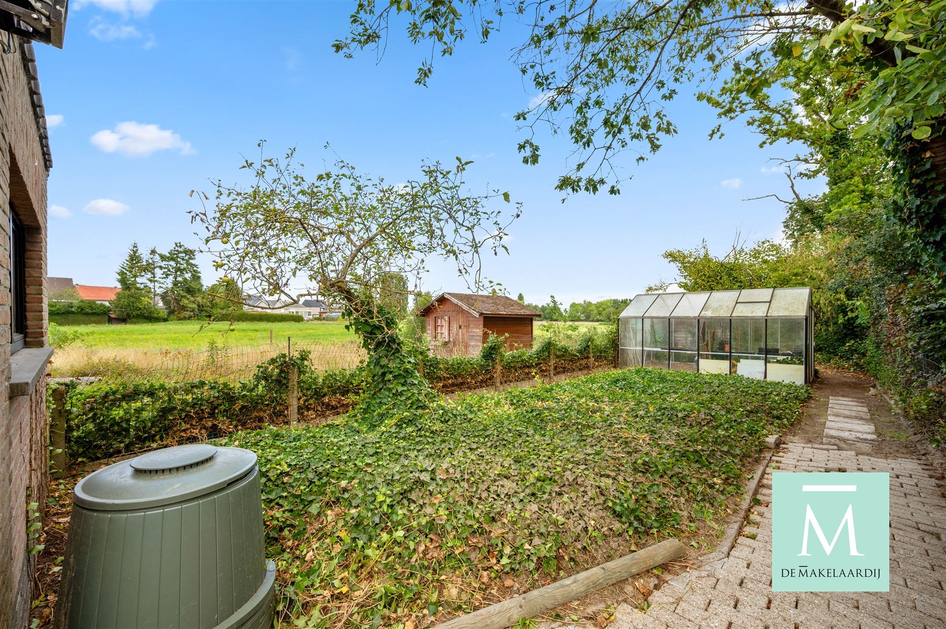 Uitstekend gelegen woning met 3 slaapkamers te SKW foto 27