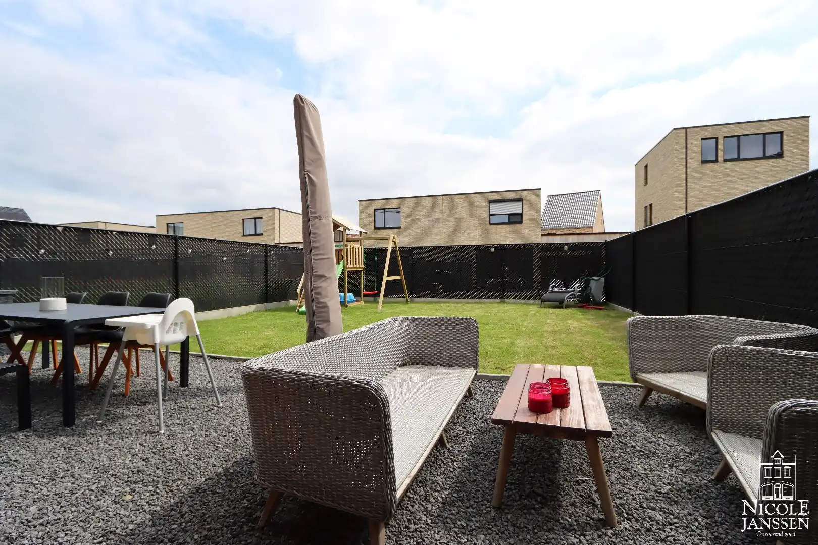 Instapklare nieuwbouwwoning met tuin te koop in Maaseik foto 18