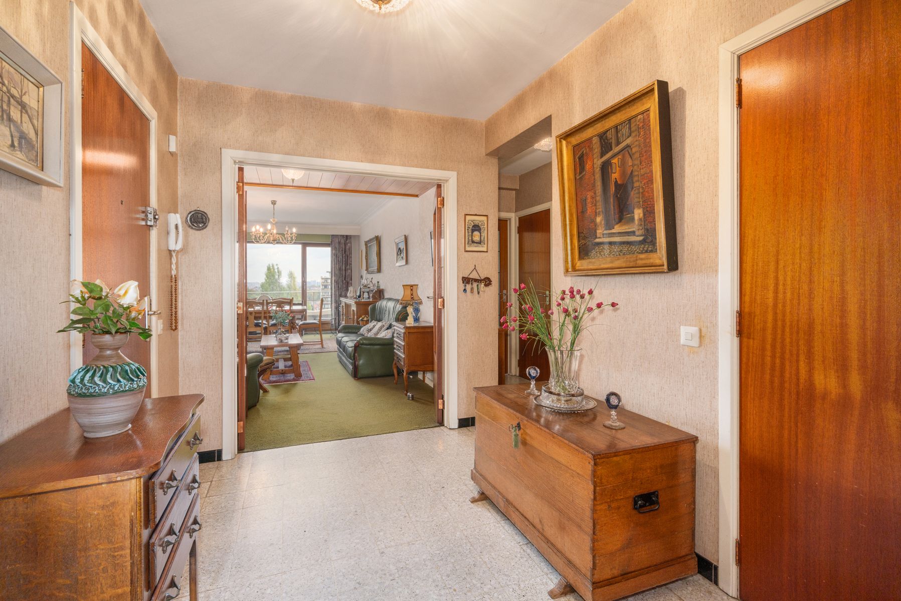 Lichtrijk appartement 2 slaapkamers, 2 terrassen, garagebox foto 9