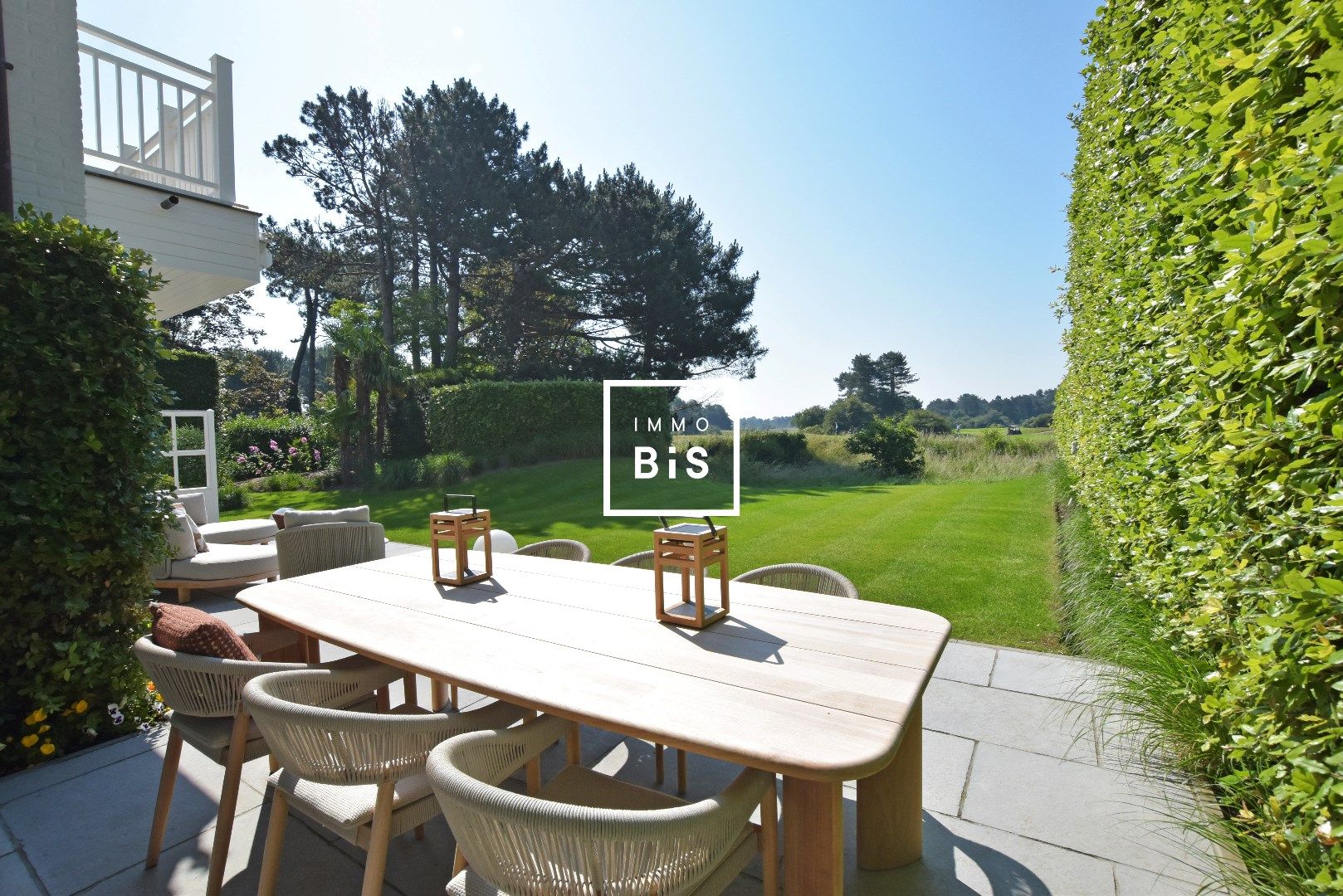 Top gelegen villa op de Golf met fenomenaal zicht foto {{pictureIndex}}