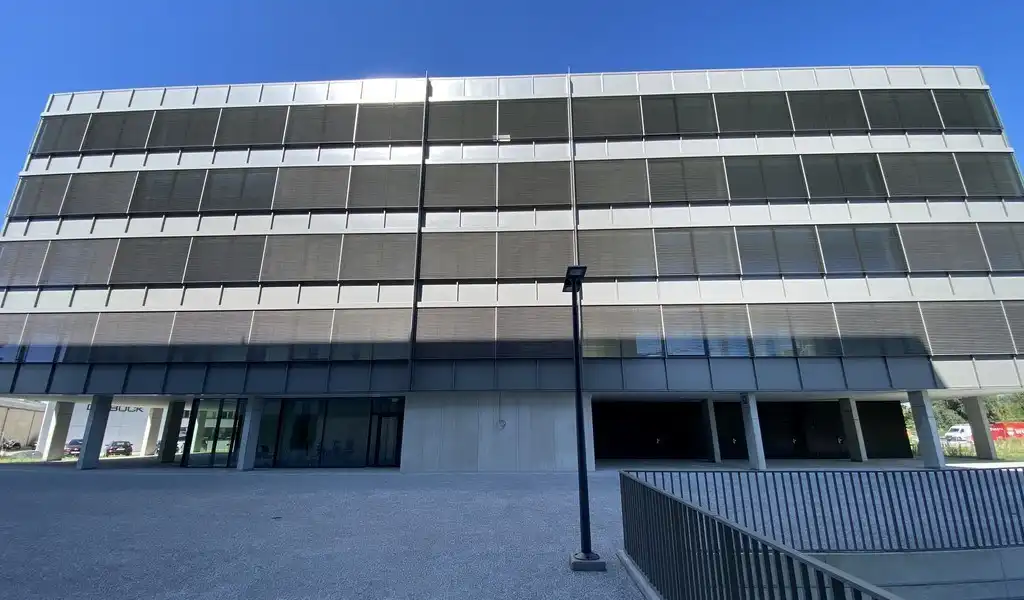 Nieuwbouw kantoren te huur aan The Loop in Gent foto 14