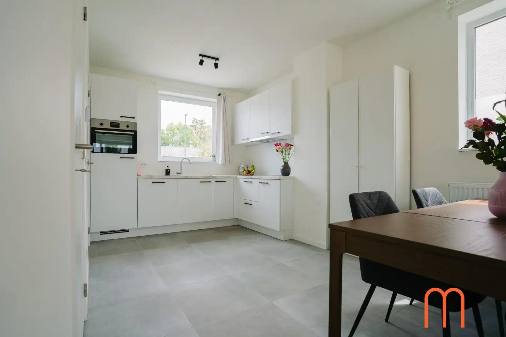 Nieuwbouwwoning te huur in Oostende – Instapklare halfopen bebouwing met 3 slaapkamers en uitbreidbare zolder foto 6