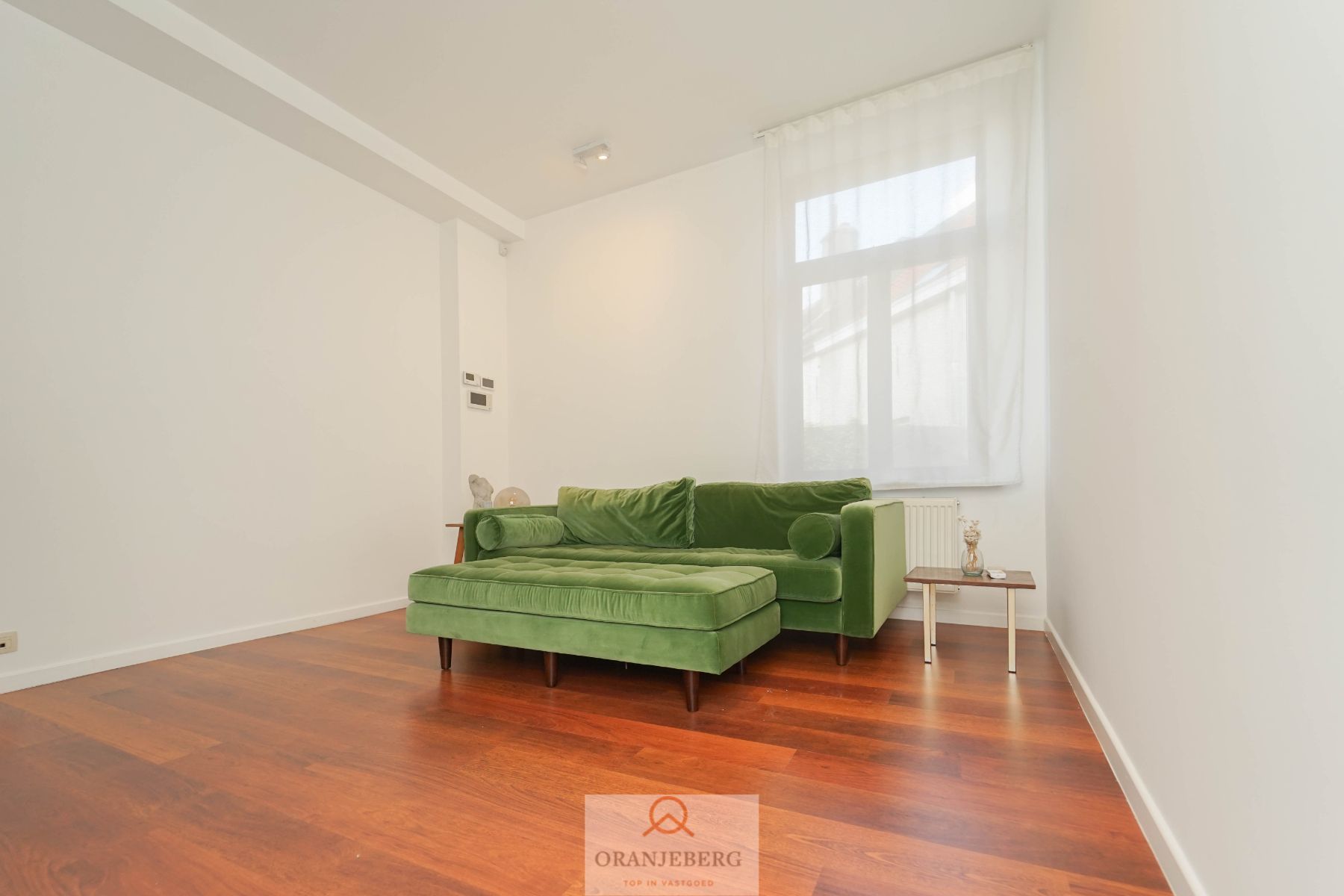 Charmante, gerenoveerde woning nabij Elyzeese Velden foto 13