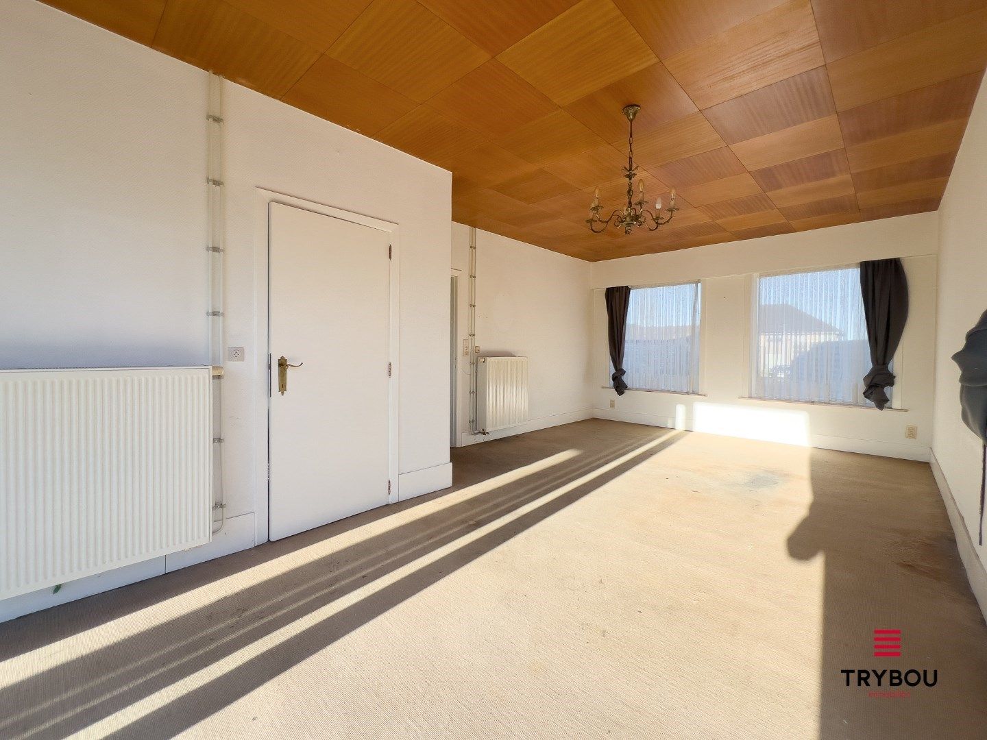 Te renoveren woning met bijgebouw op ruime perceel van 1273m² foto 7