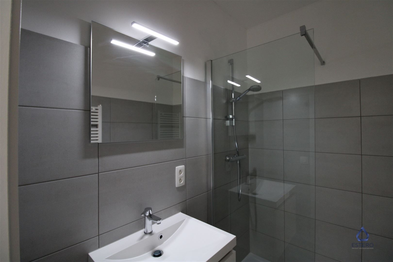 Nieuwbouwappartement op een topligging in Zurenborg foto 9