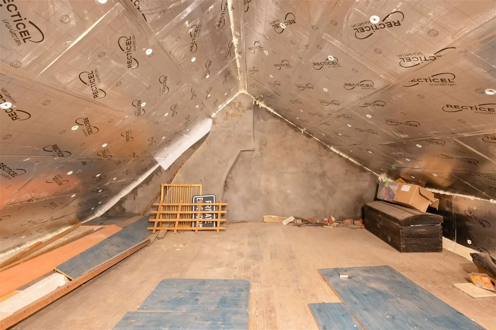 Authentieke woning in hartje Deftinge met bos! foto 11