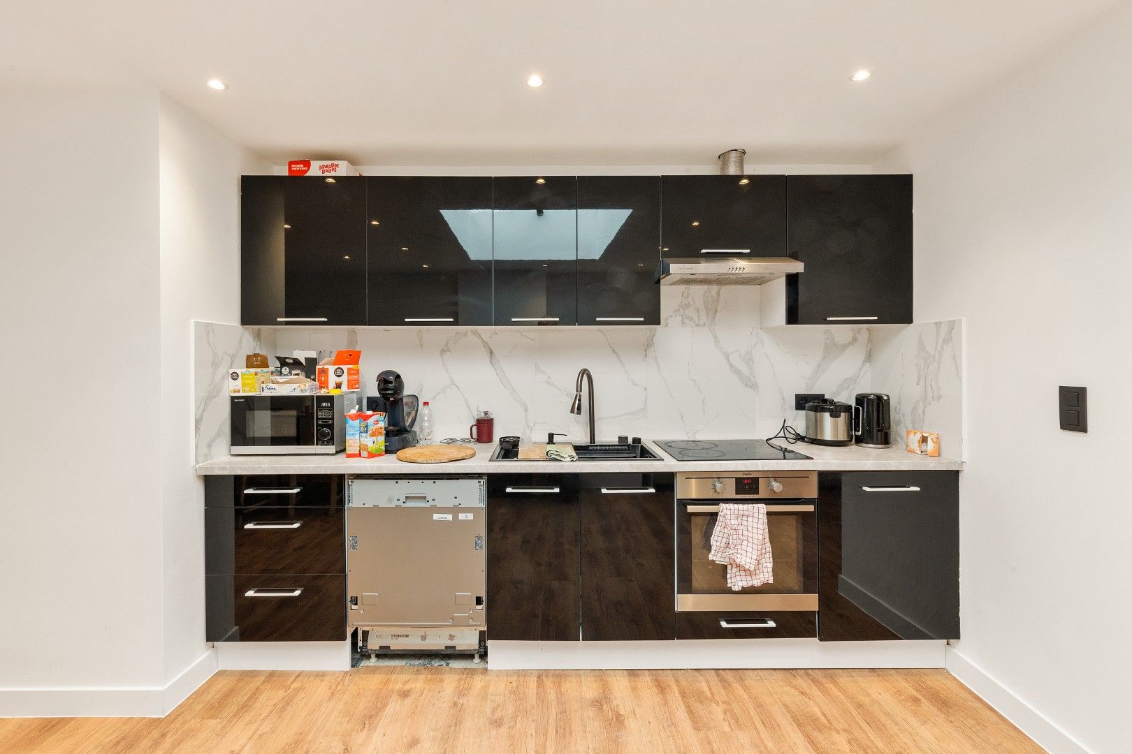 Makkelijk gelegen woning met 3 slaapkamers stadsrand foto 5