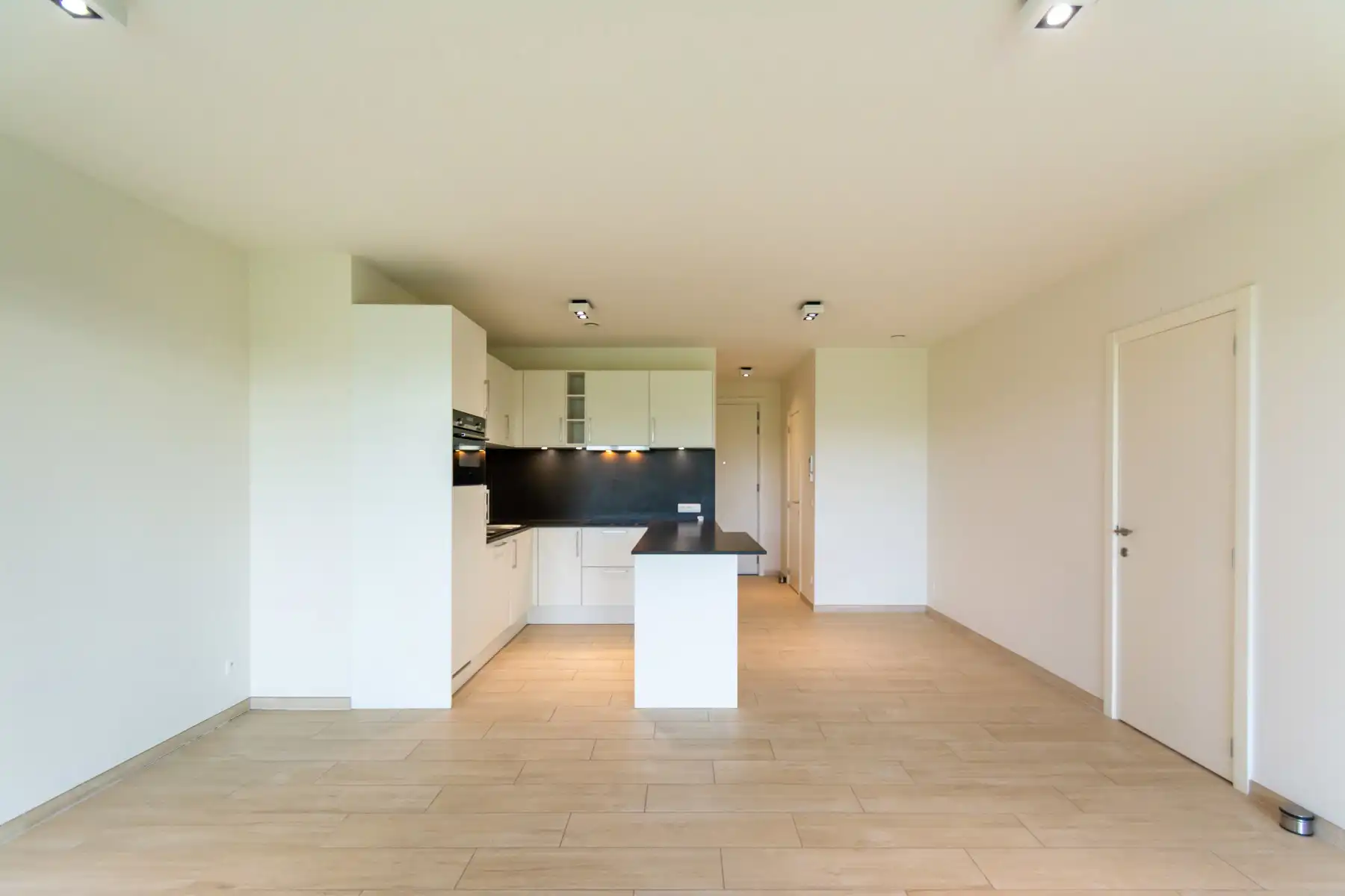 Prachtige 1 slaapkamers appartement met parkzicht foto 13
