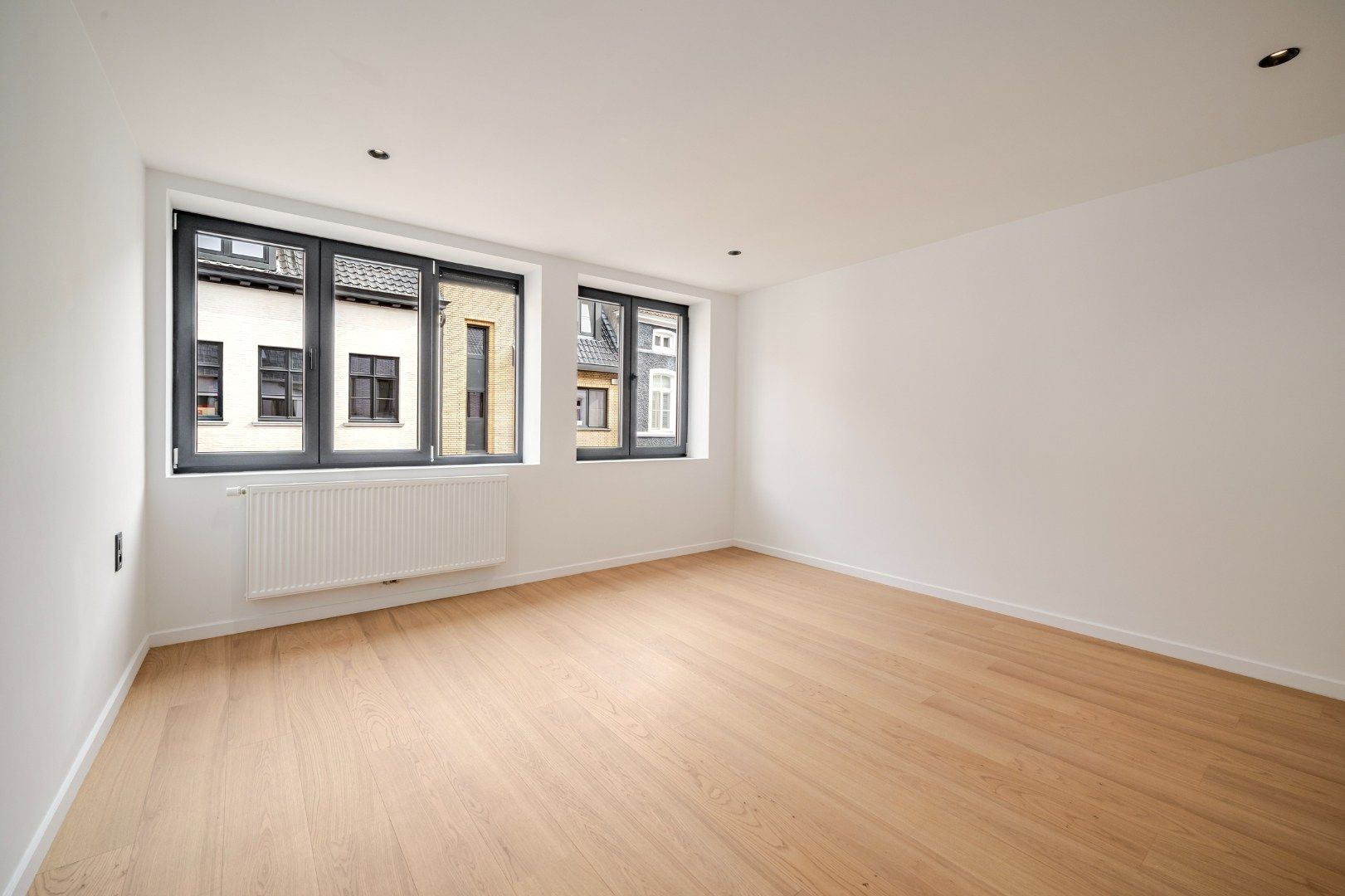 Riante stadswoning in centrum Maldegem foto 10