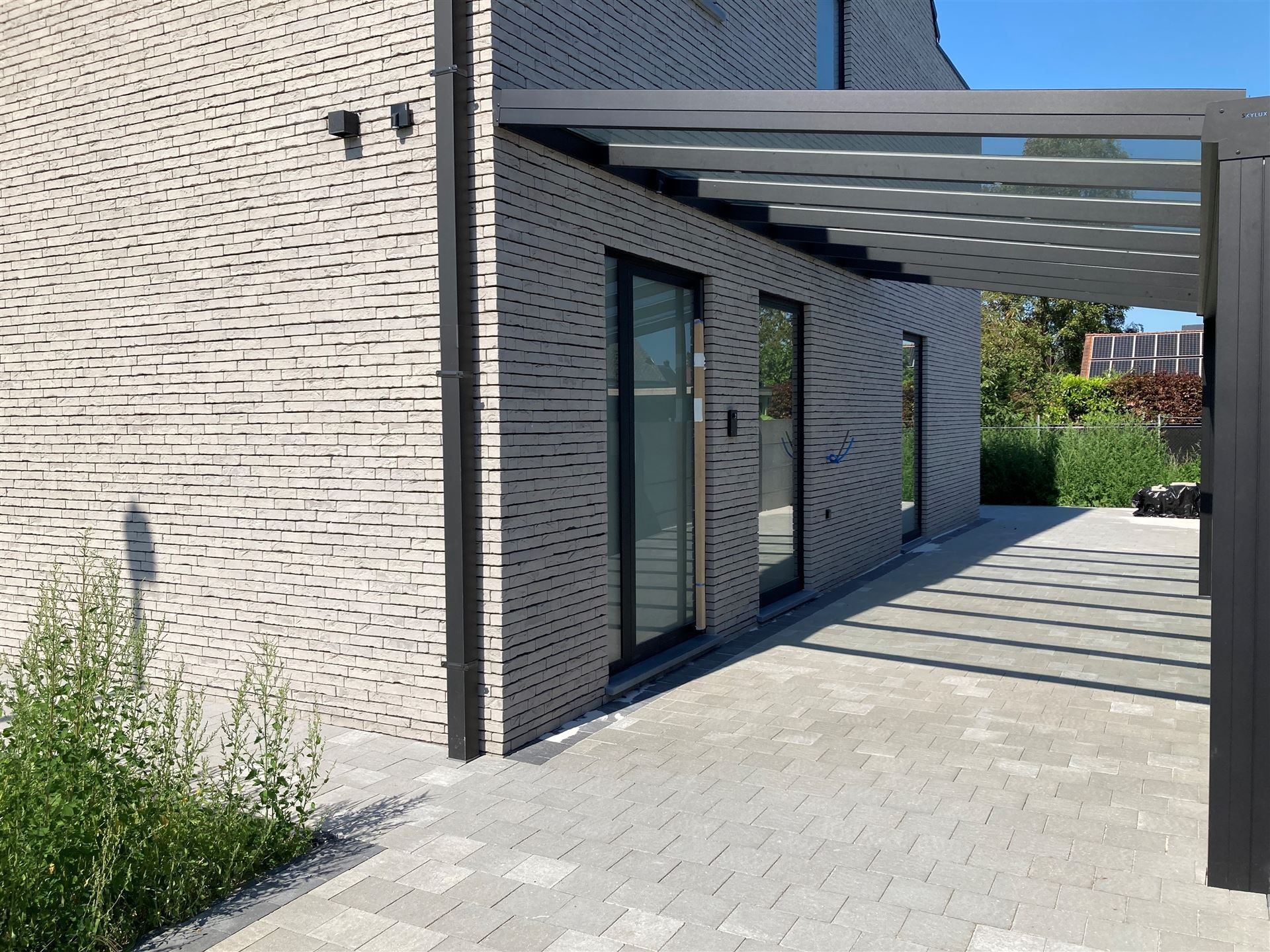 Moderne halfopen nieuwbouwwoning in Blaasveld! foto 3