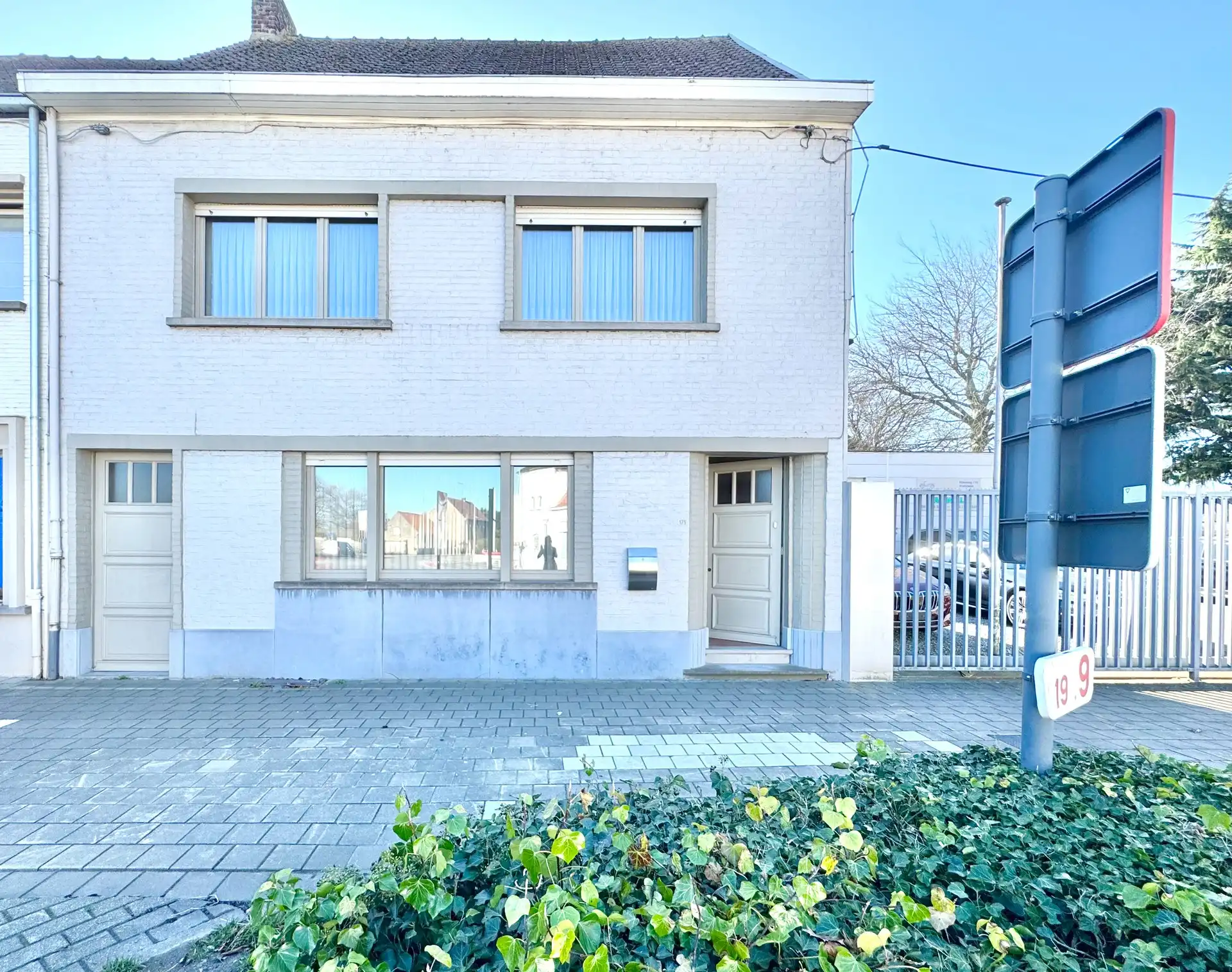 RUIME WONING | 4 KAMERS | MAGAZIJN | 610 M² foto 4