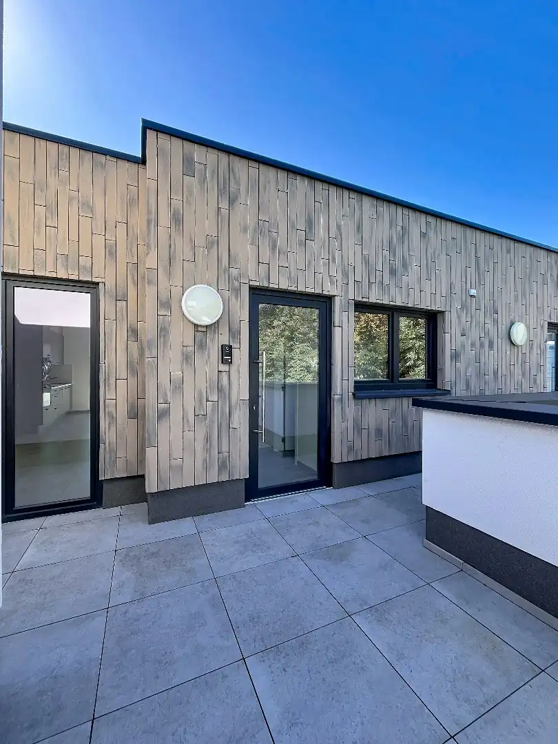 Energiezuinig 2-slaapkamerappartement met 2 staanplaatsen! foto 8