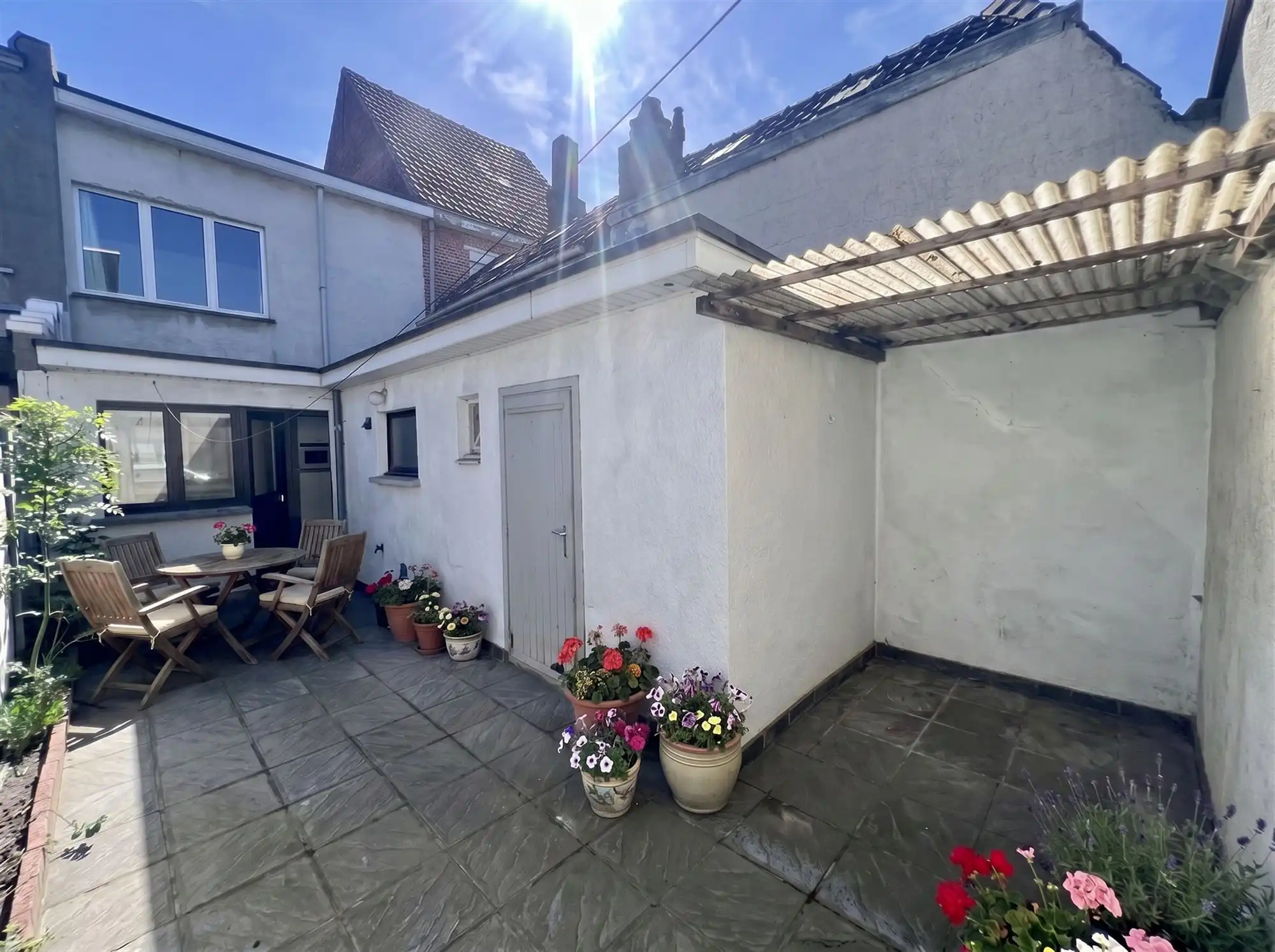 Huis met 3 slaapkamers en koer foto 14