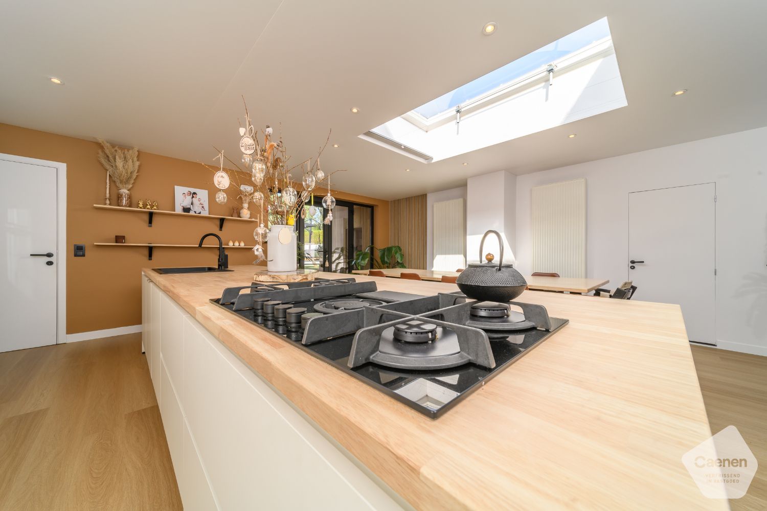 Te koop – Prachtige ruime gerenoveerde woning in Adinkerke foto 8