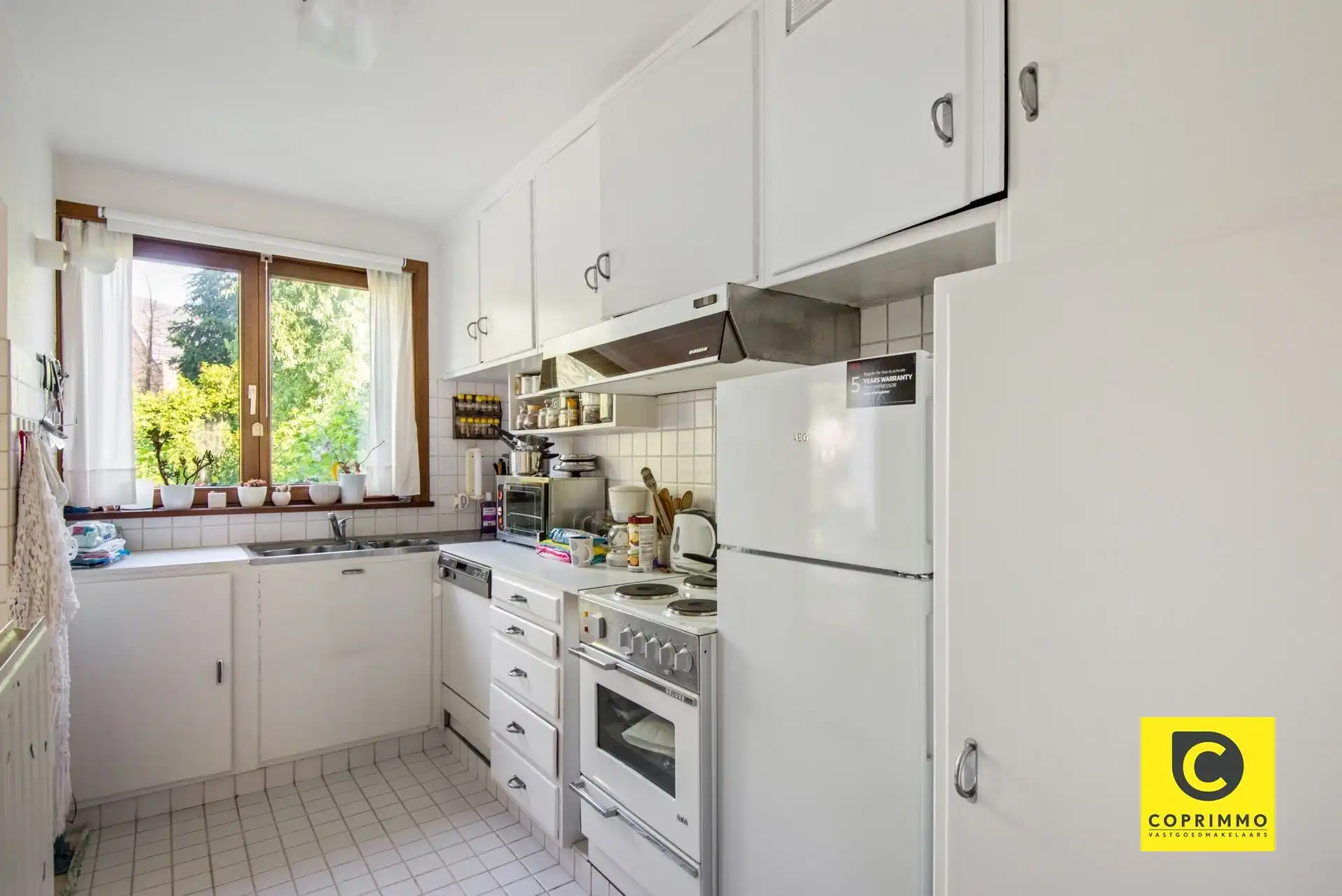 IN OPTIE! Te renoveren 3 slpk woning met tuin aan 't Boekenbergpark! foto 7