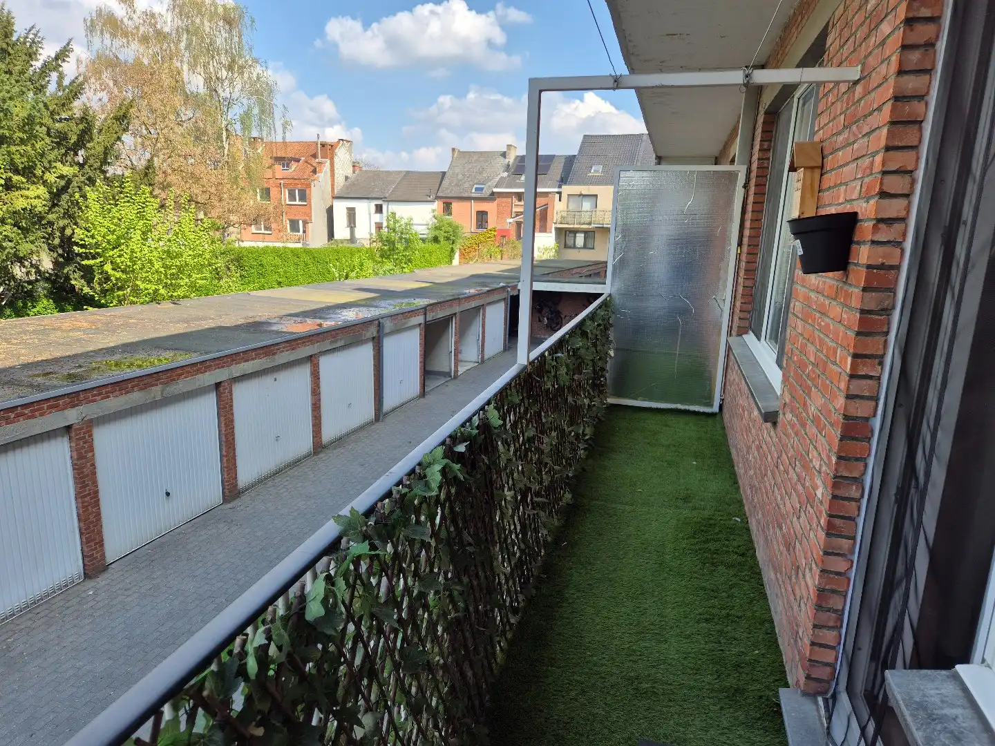 Rustig gelegen appartement met 2 slaapkamers en terras. foto 9