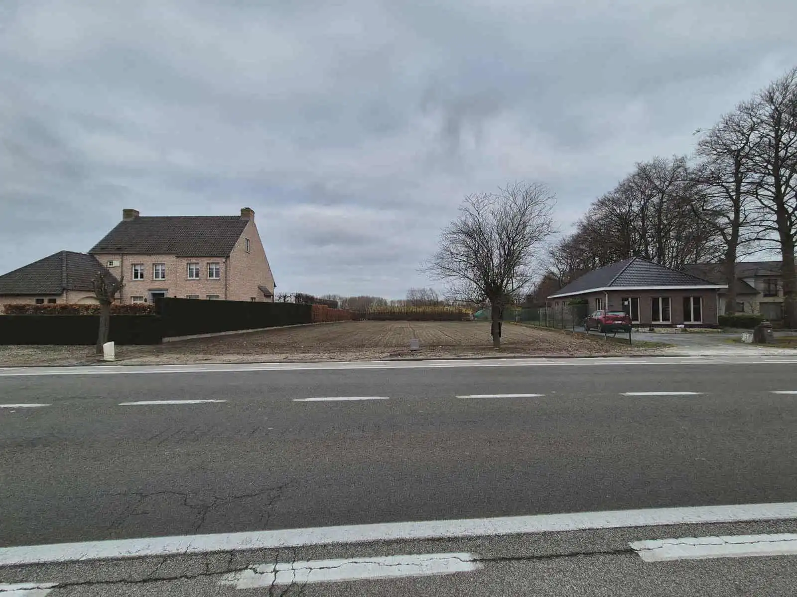 Bouwgrond voor halfopen bebouwing nabij centrum Wetteren foto 2