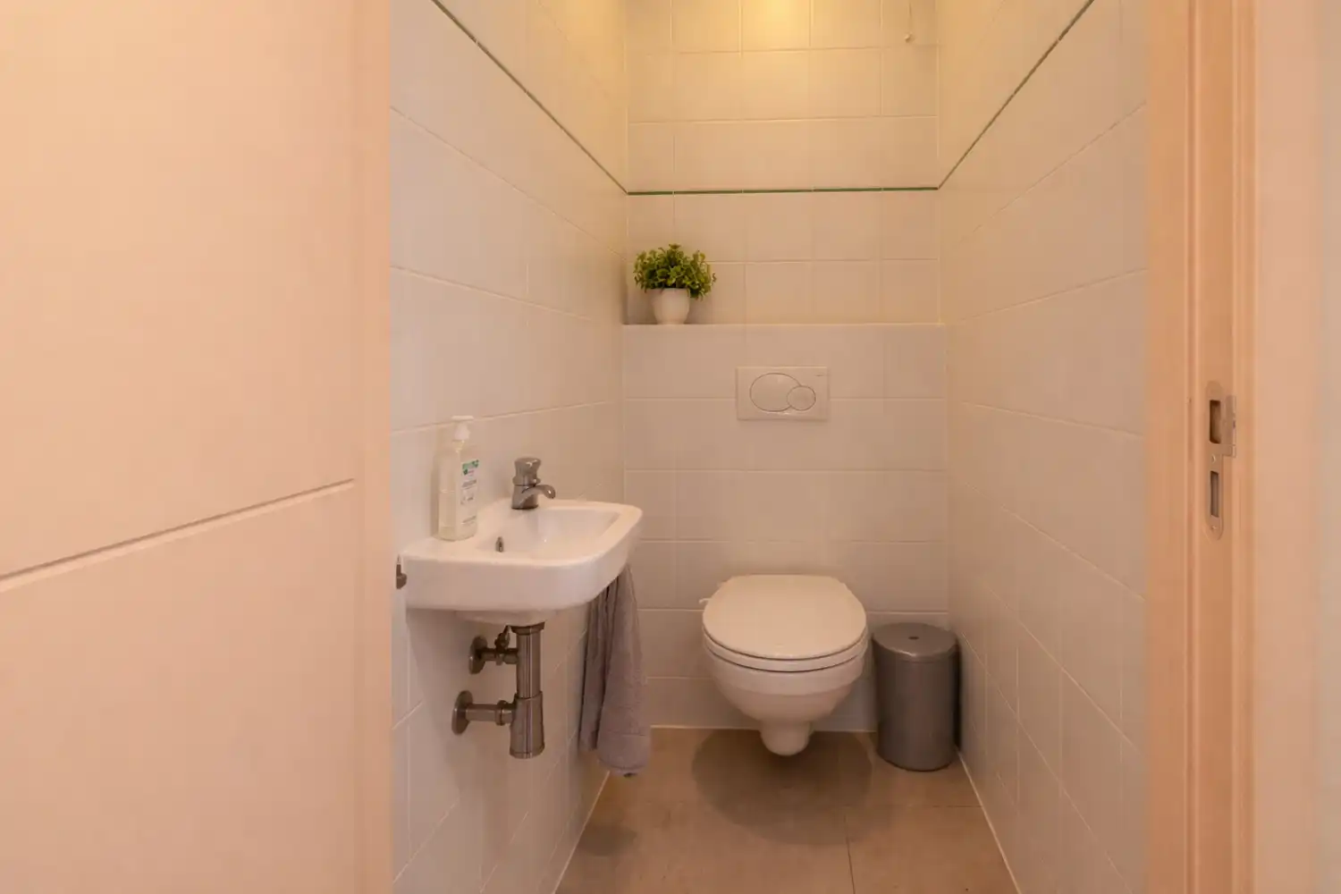 Instapklaar 2-slpk app nabij zee foto 11