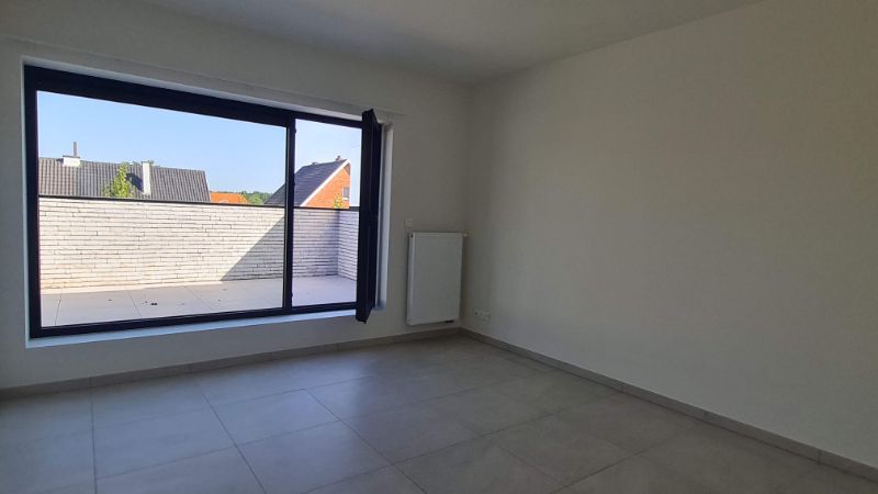 instapklaar 3 slaapkamer appartement met autostaanplaats foto 8