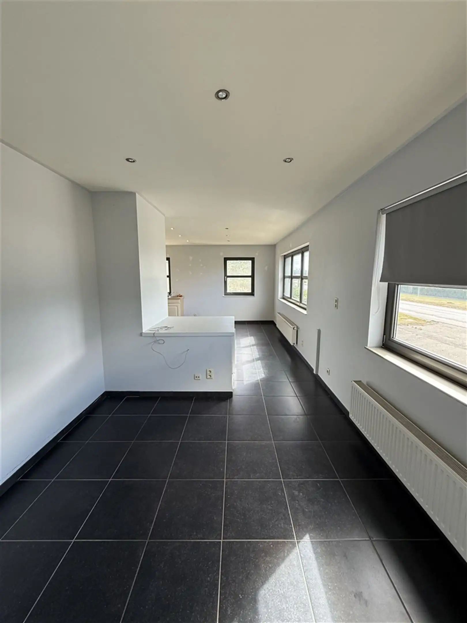 Polyvalent bedrijfsgebouw foto 23