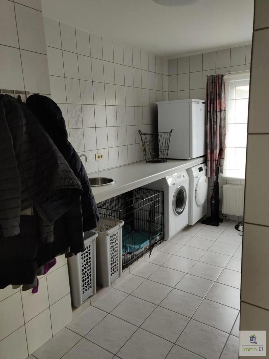 Ruime landelijke woning met 4 slaapkamers  foto 16