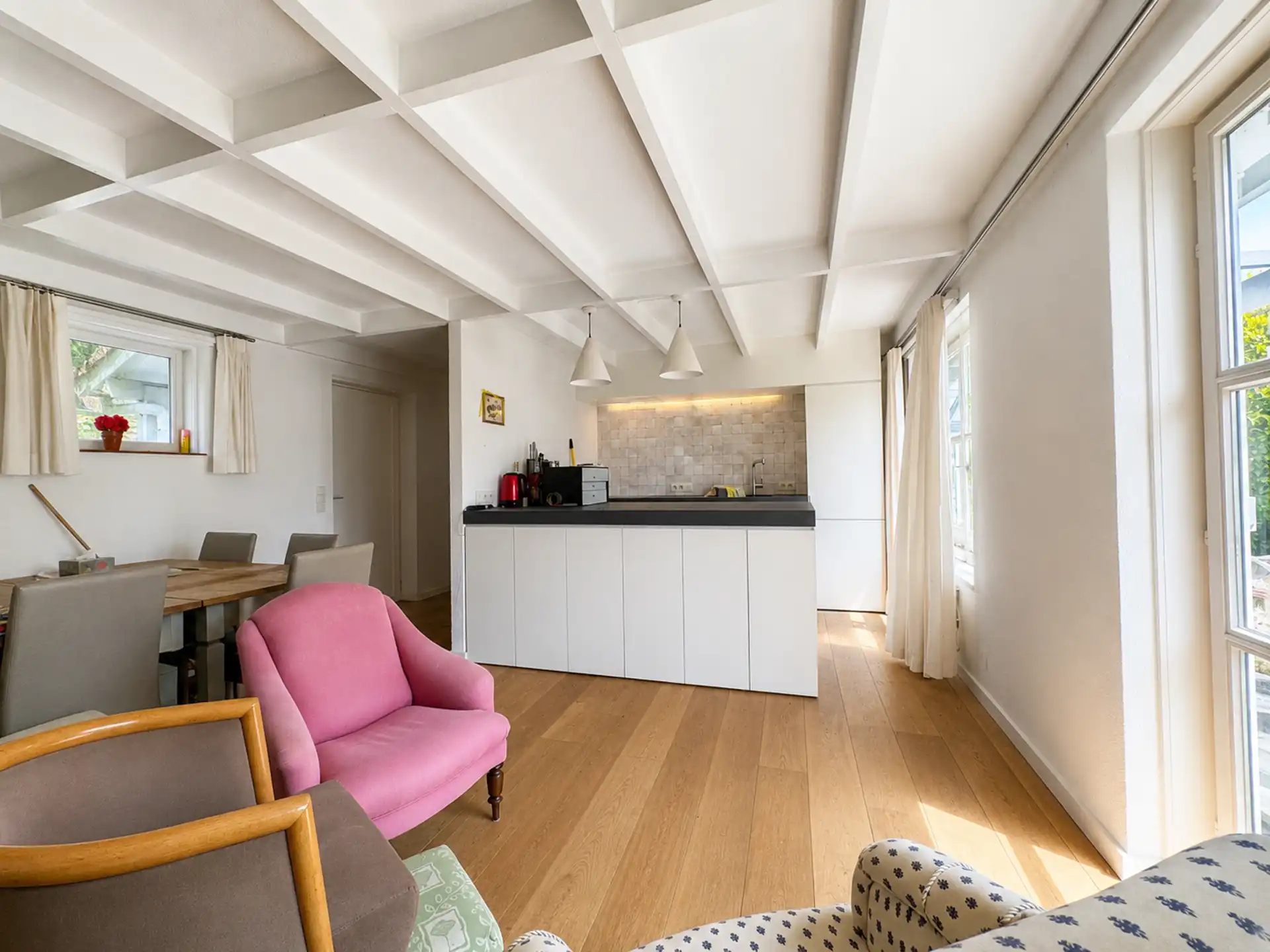 Vakantiewoning met zwembad en tennis in Duinhoek foto 8