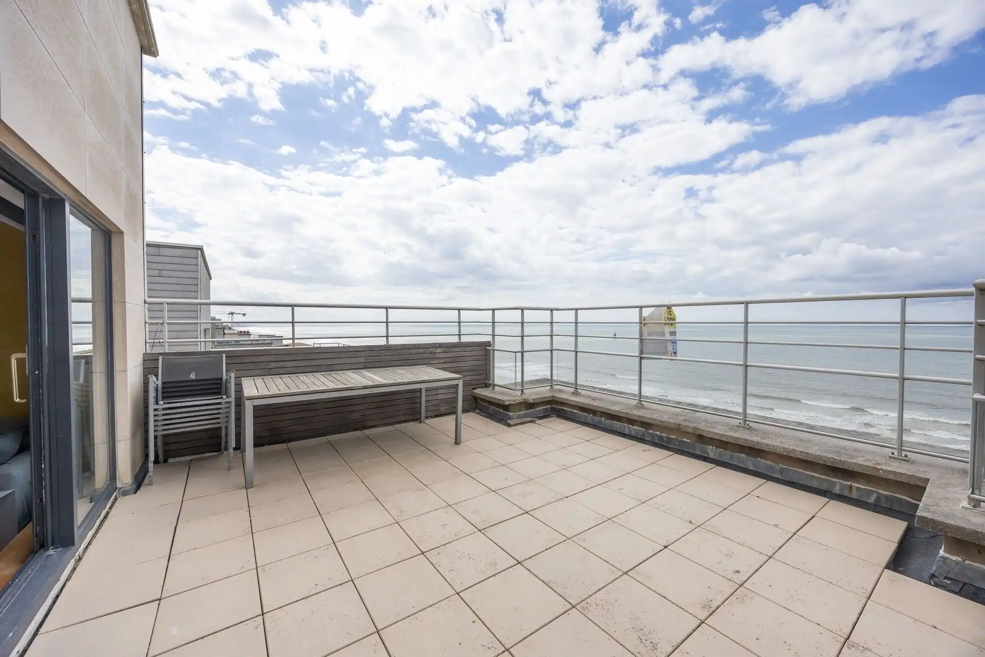 Appartement te koop Zeedijk 126/10 - 8430 MIDDELKERKE