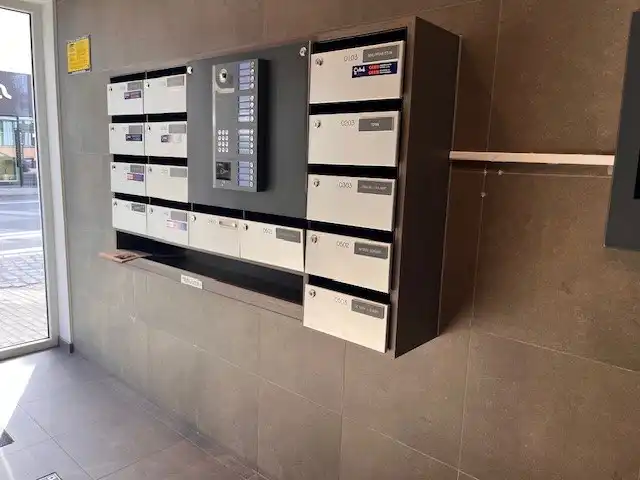 Zeer recent 2 slaapkamer appartement met open zicht /79 m2groot foto 8