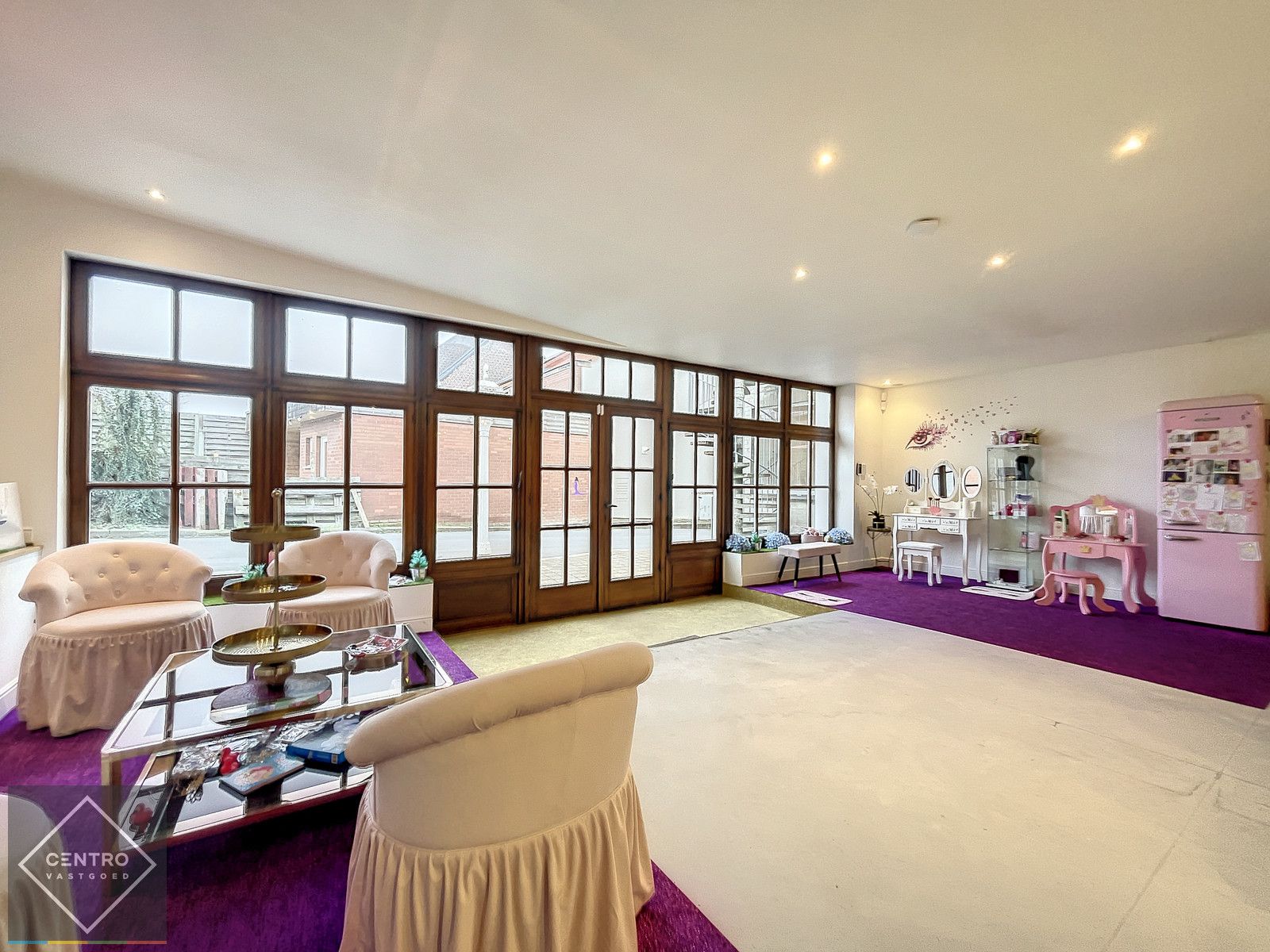 Opbrengsteigendom (Handelsgelijkvloers + 2 appartementen + 3 garages) te Lauwe! foto 8
